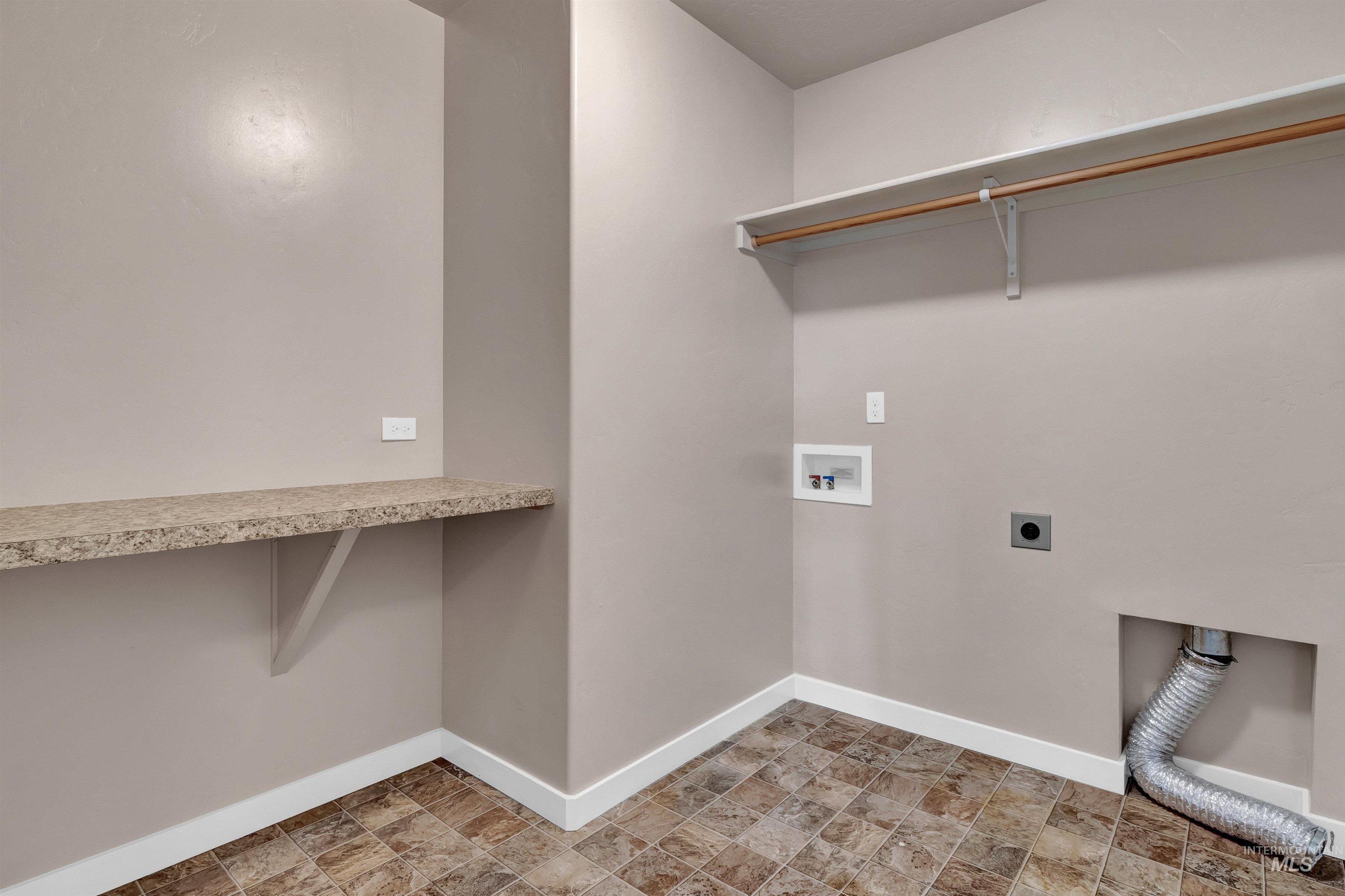 684 E Ionia Drive Property Photo 35