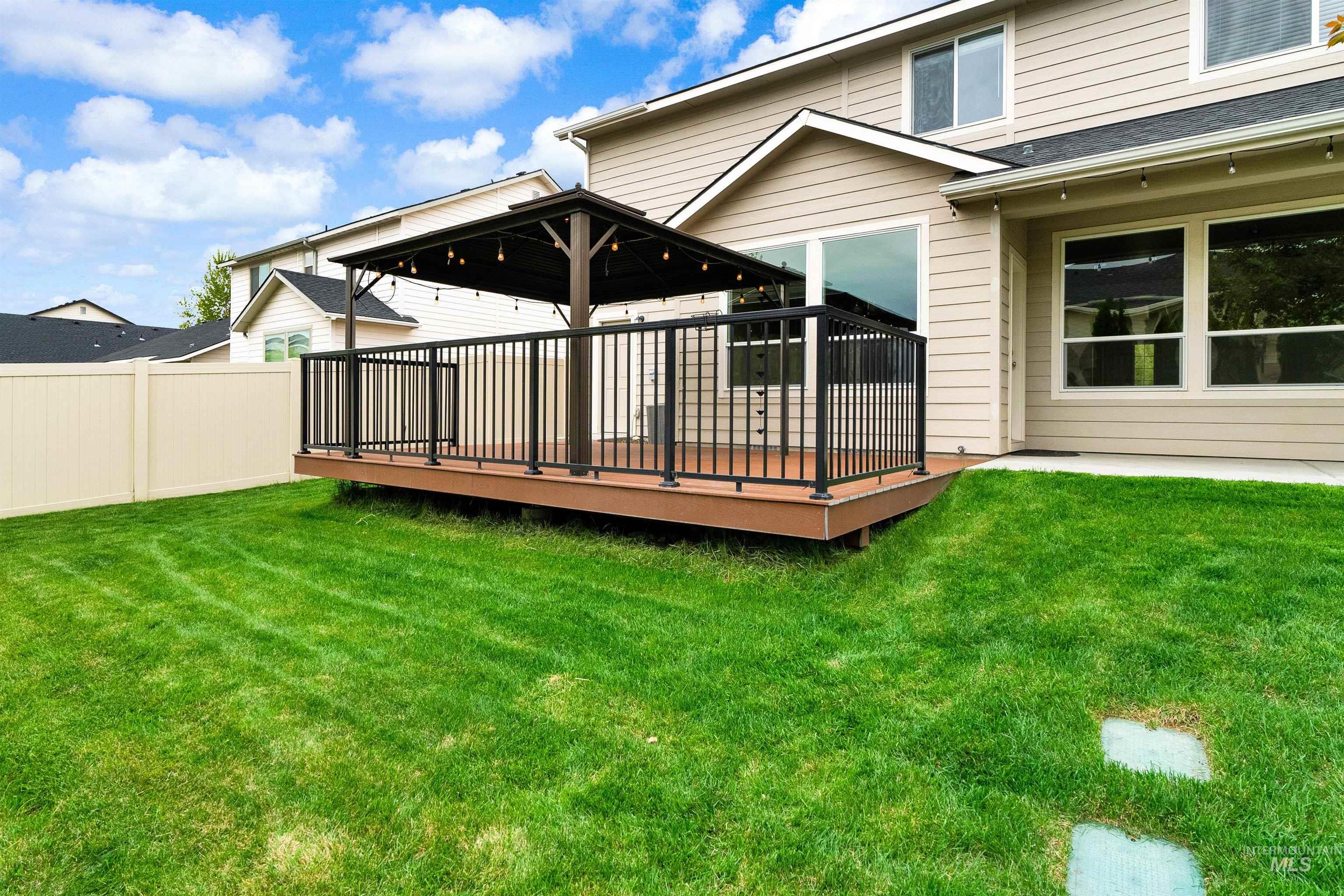 684 E Ionia Drive Property Photo 45