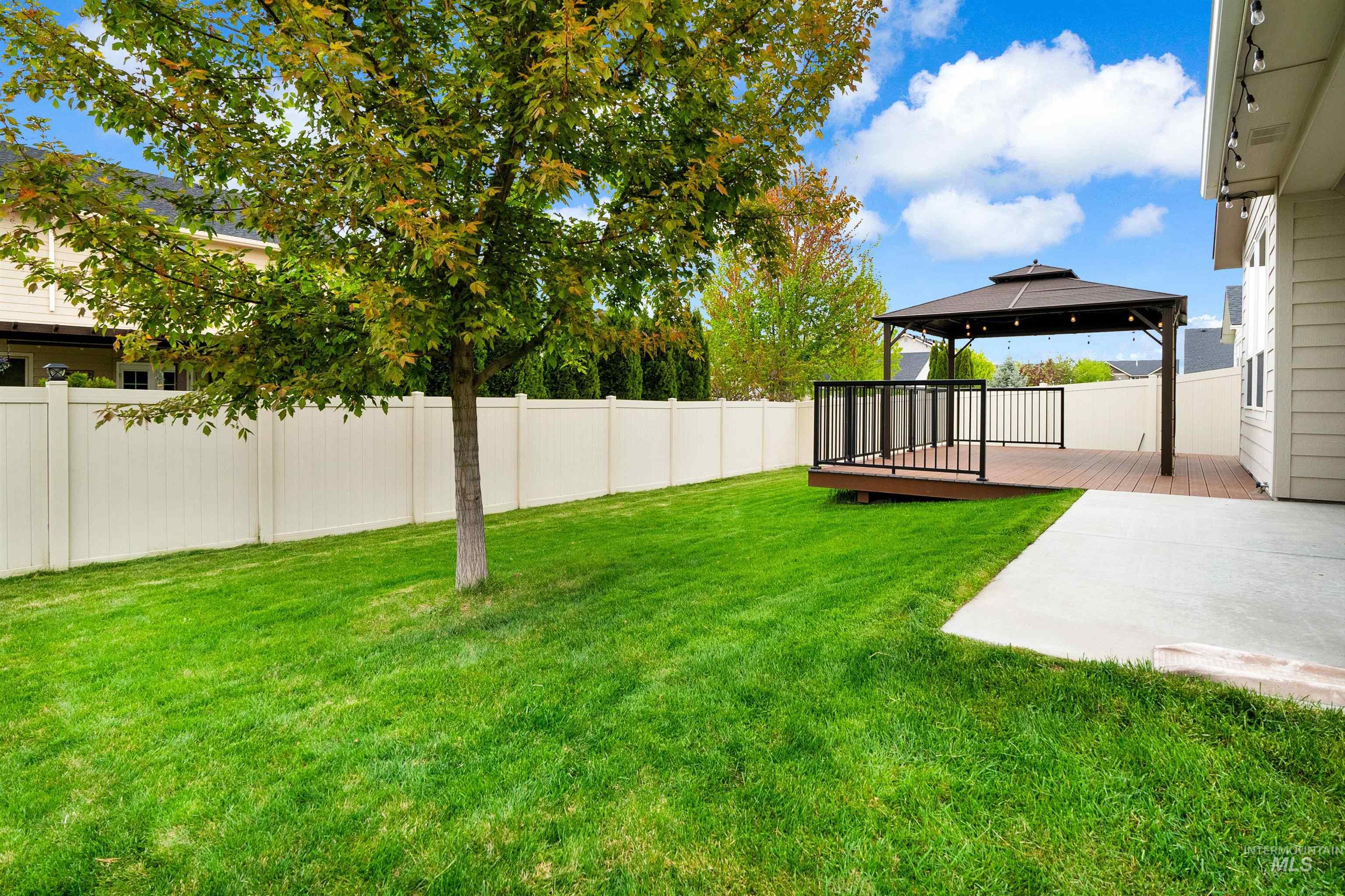 684 E Ionia Drive Property Photo 46