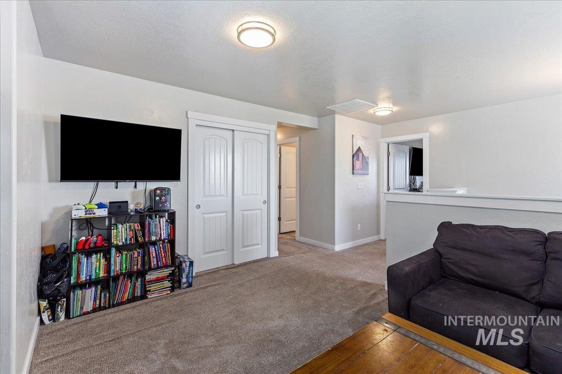 13265 Smithtown Ct Property Photo 31