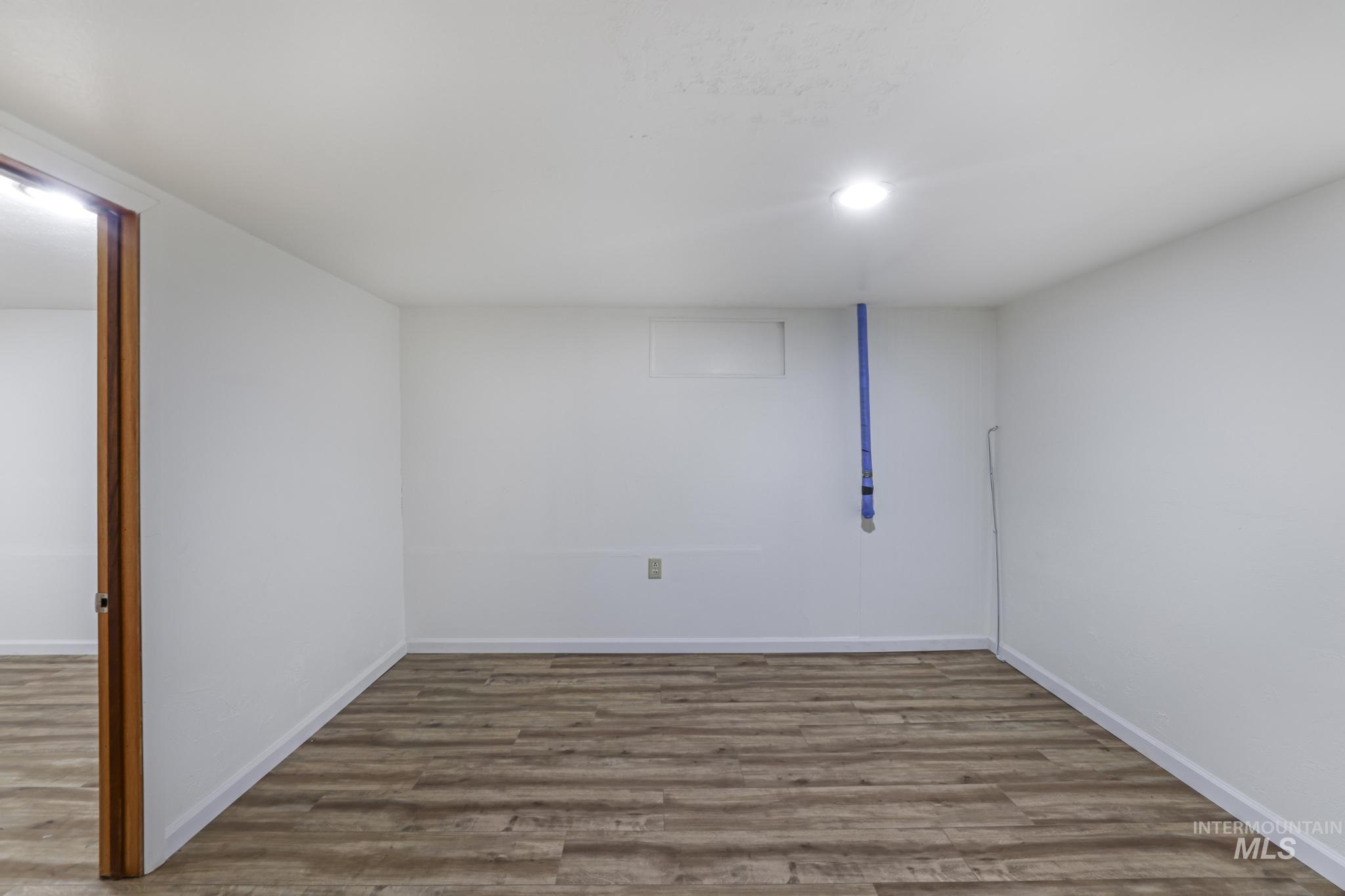 4576 N 900 E Property Photo 21