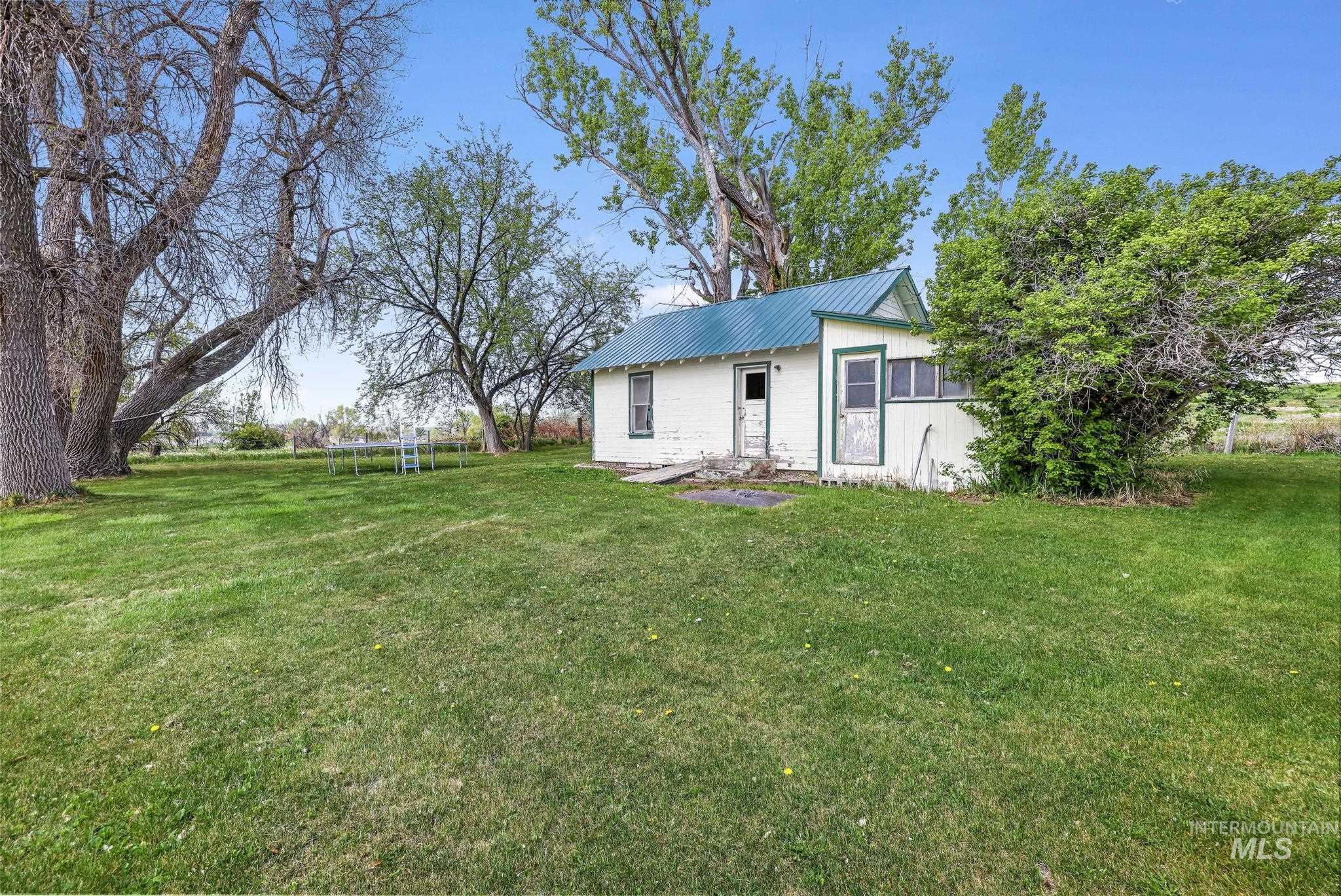 4576 N 900 E Property Photo 26