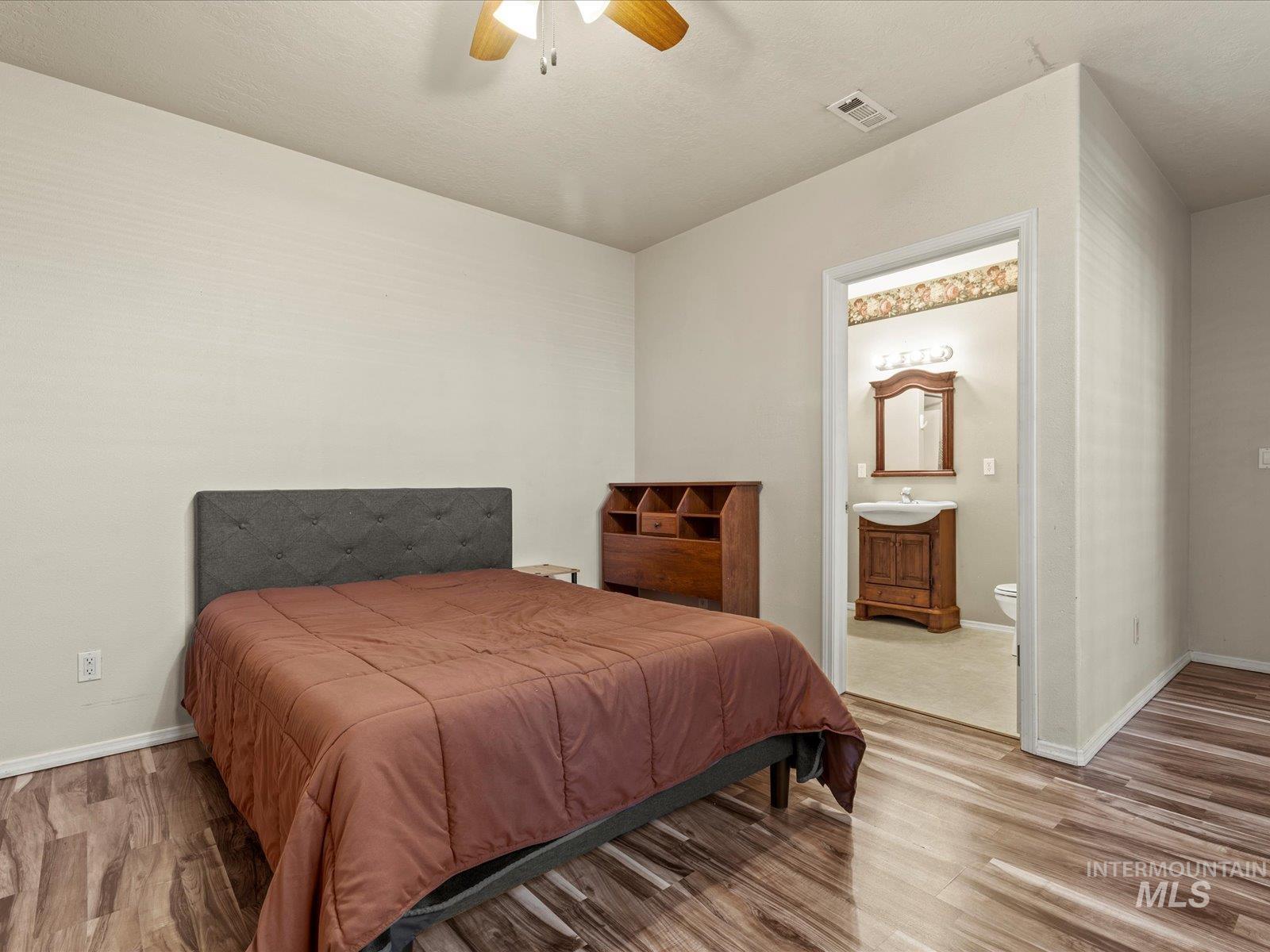 20804 Whittier Drive Property Photo 32