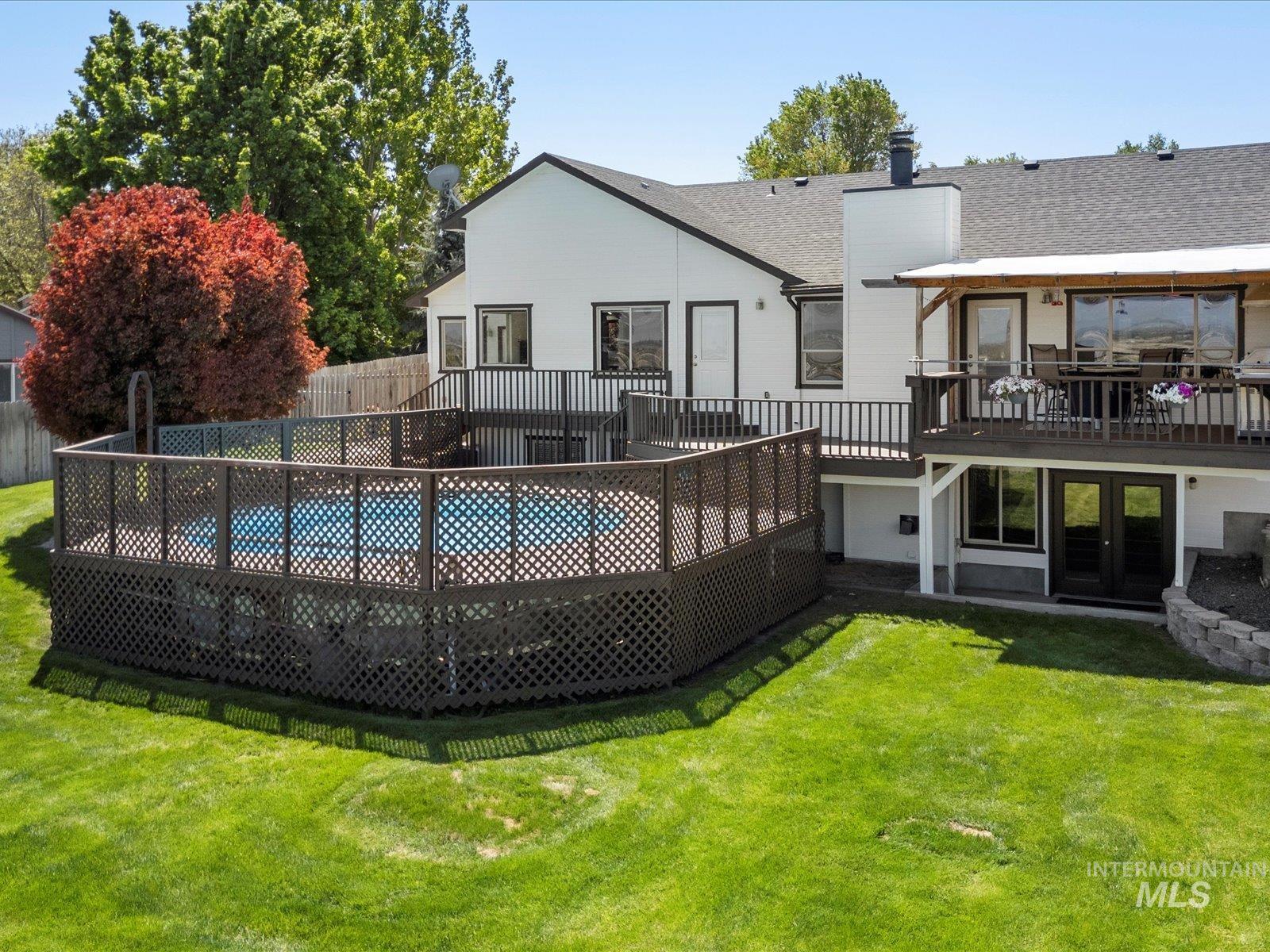 20804 Whittier Drive Property Photo 40