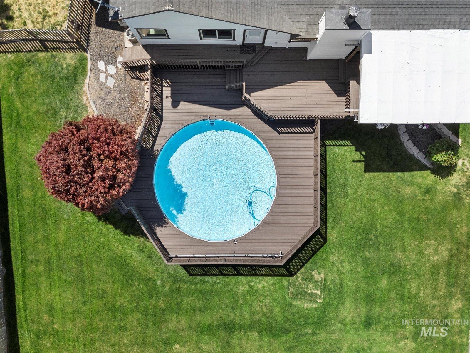 20804 Whittier Drive Property Photo 44