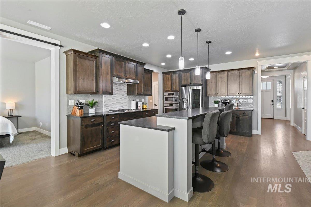 5988 N Lichfield Ave Property Photo 13