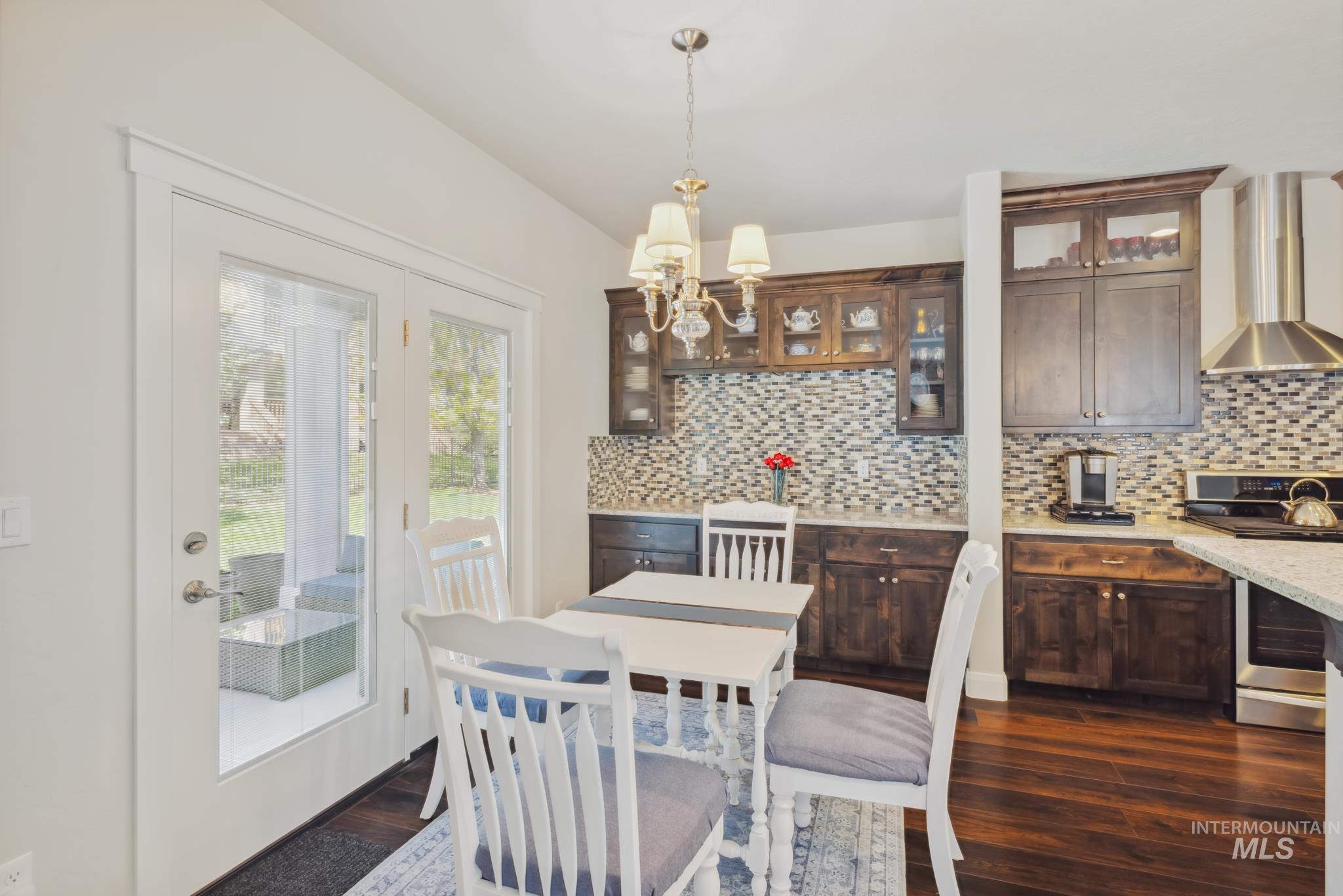 12371 S Abbott Downing Way Property Photo 6