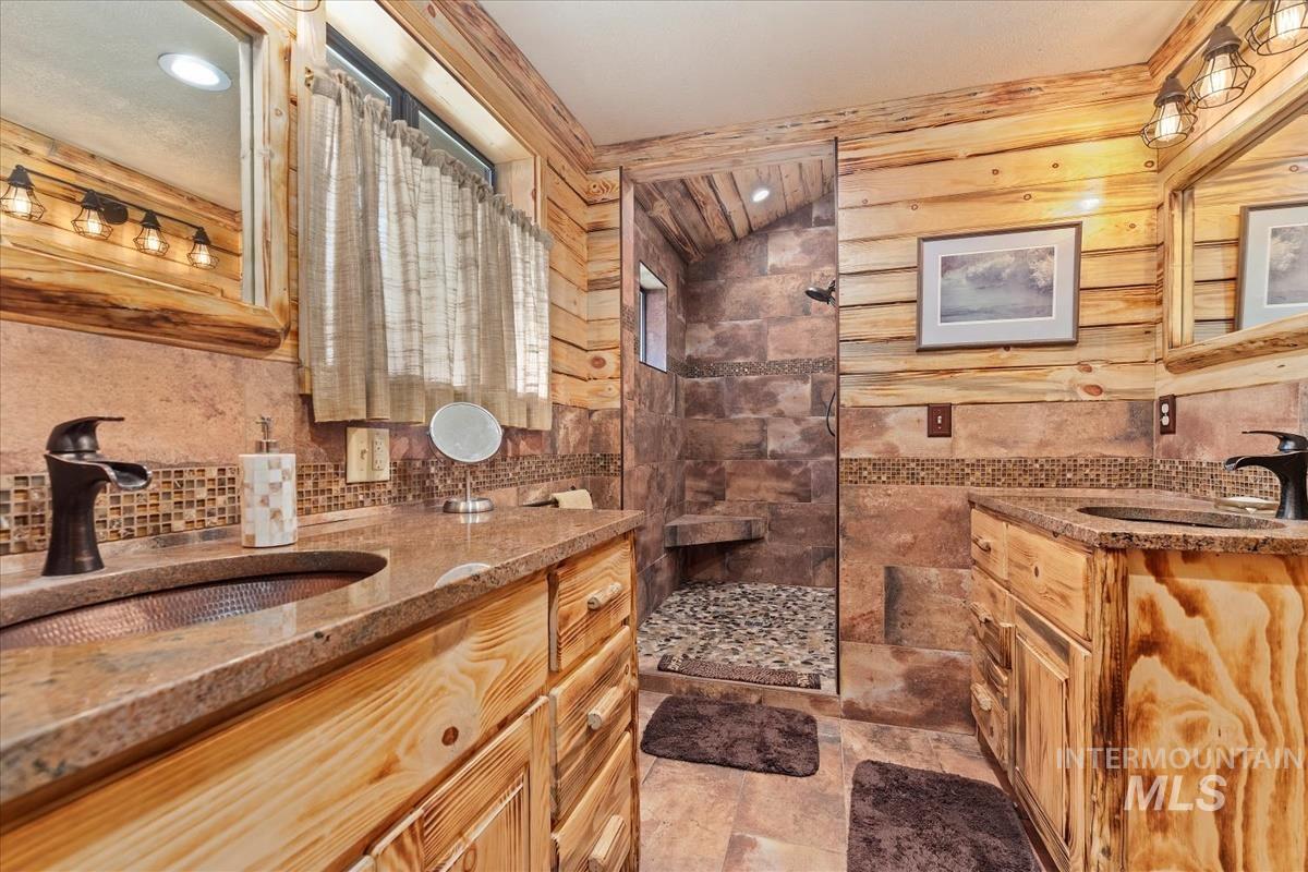 9 Chipmunk Ln Property Photo 31