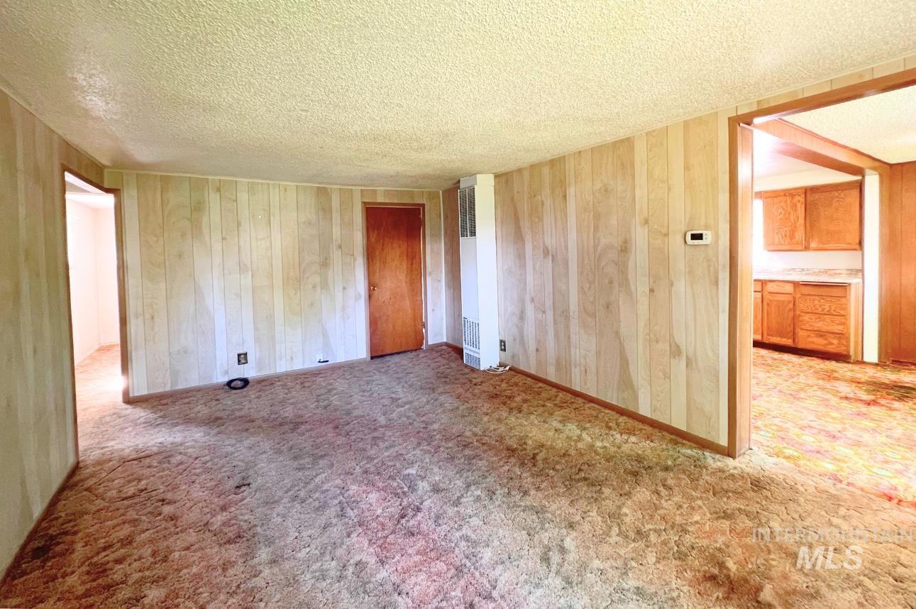 545 Madison Street Property Photo 12