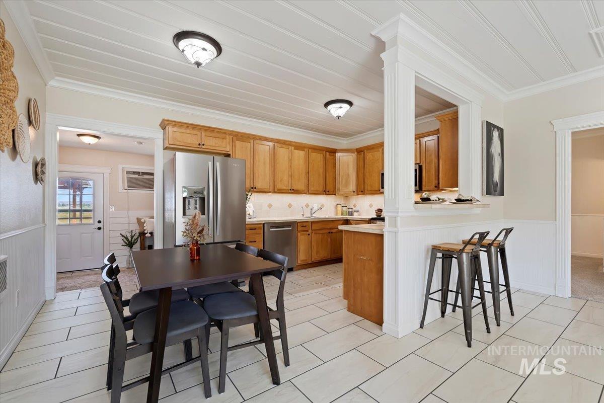 1714 W South Slope Rd Property Photo 7