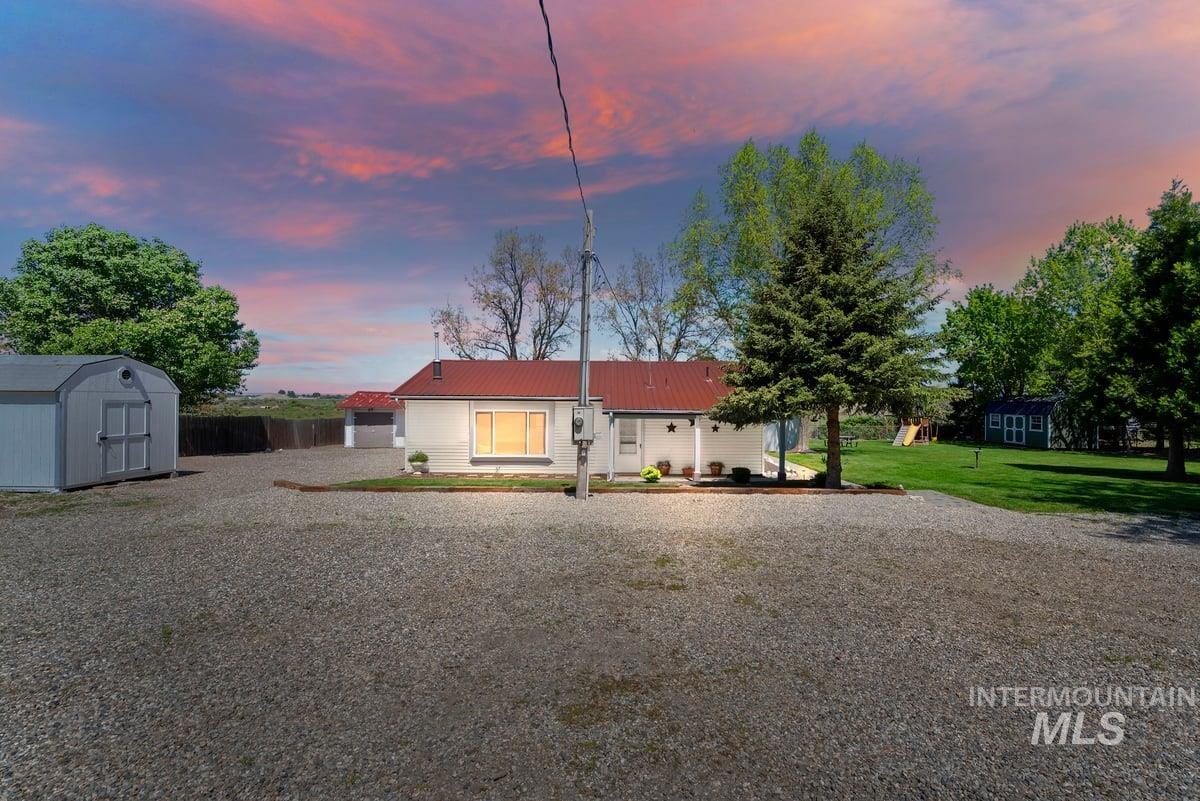 1714 W South Slope Rd Property Photo 39
