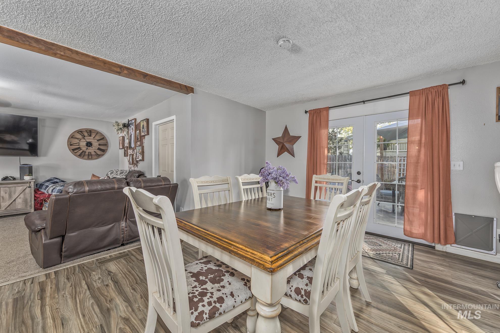 455 Farber Drive Property Photo 10