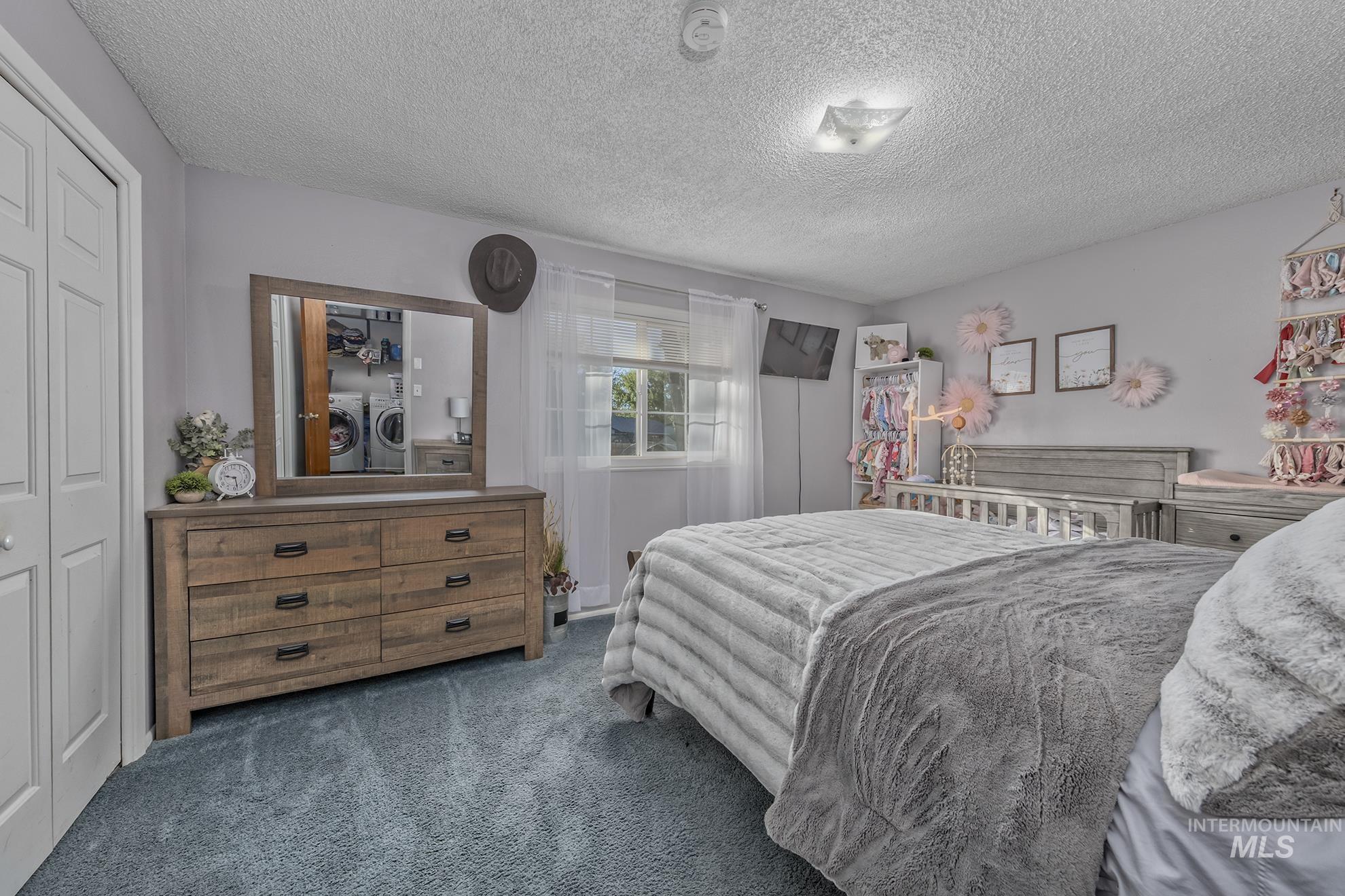 455 Farber Drive Property Photo 14
