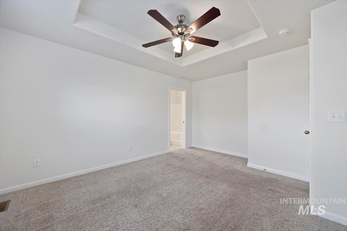 366 Benno St Property Photo 19