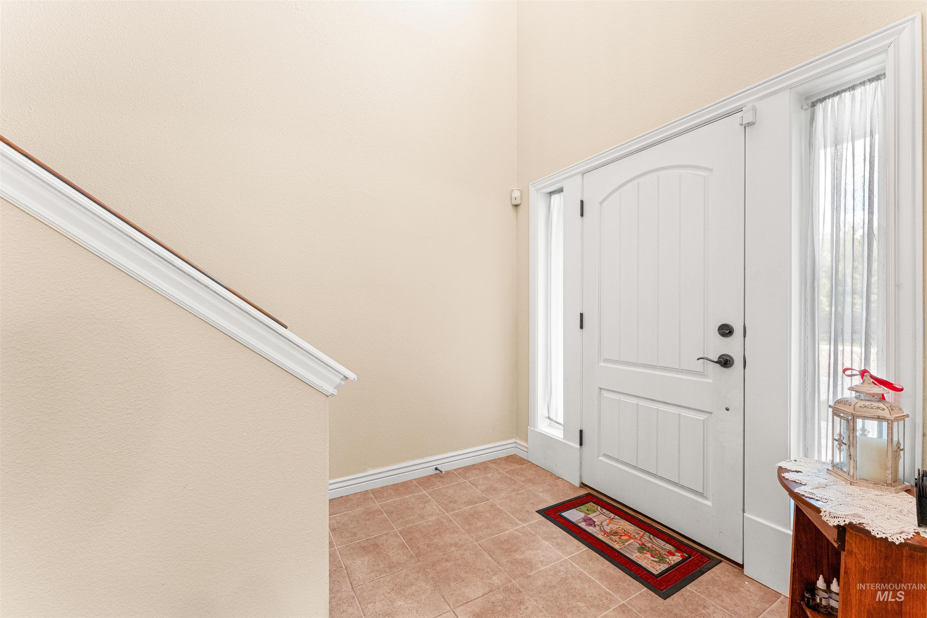 10756 Cocoon Ct. Property Photo 2