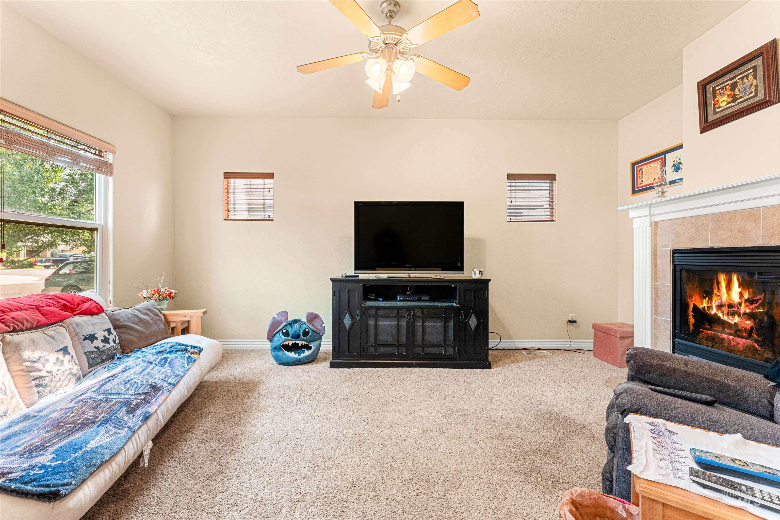 10756 Cocoon Ct. Property Photo 3