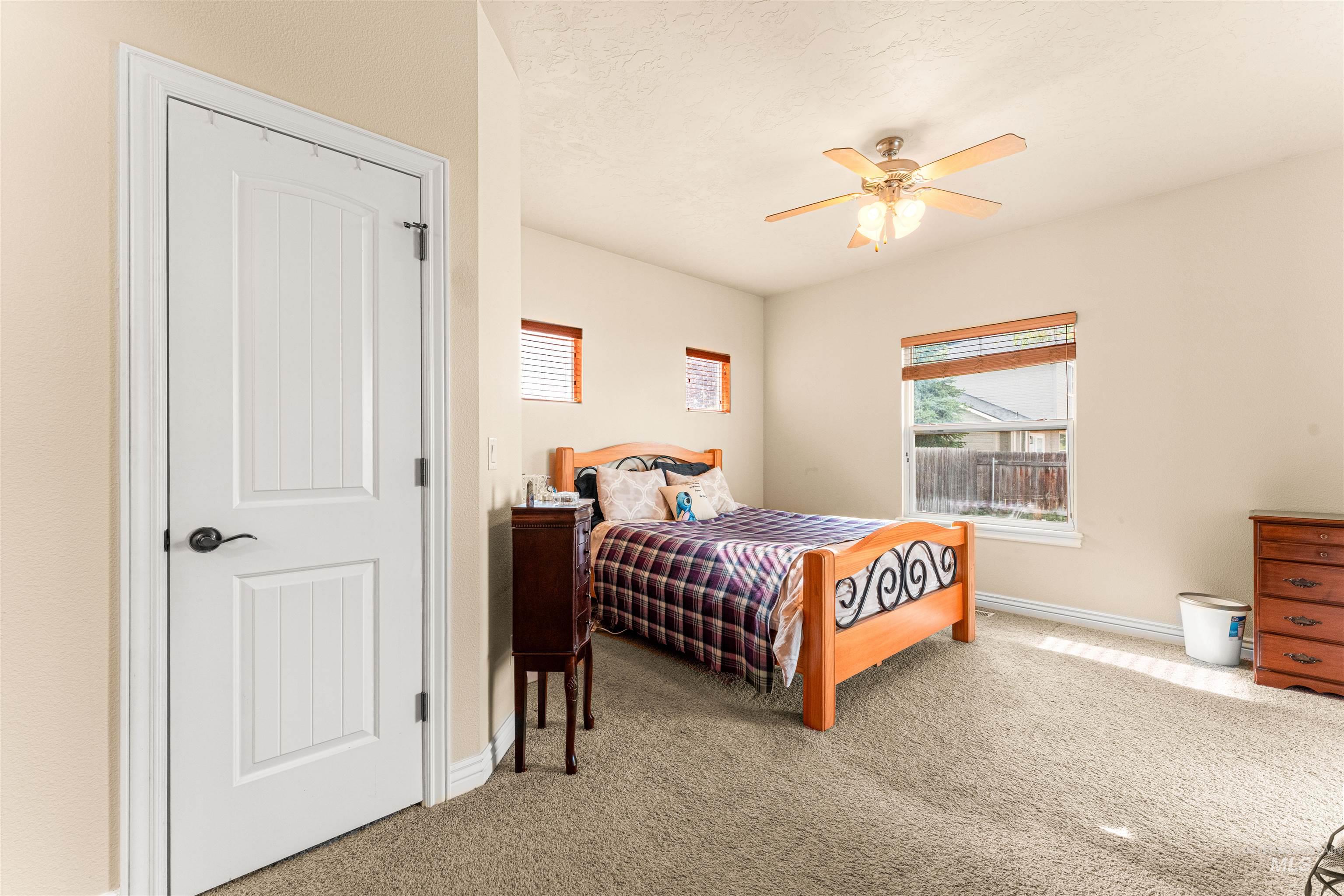 10756 Cocoon Ct. Property Photo 14