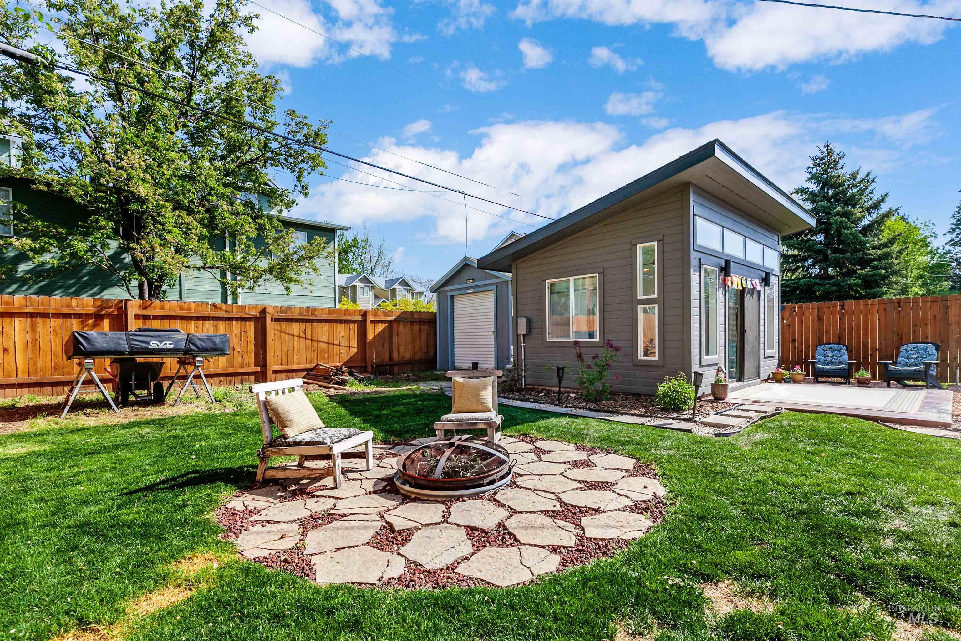 2510 W Lemhi St Property Photo 15