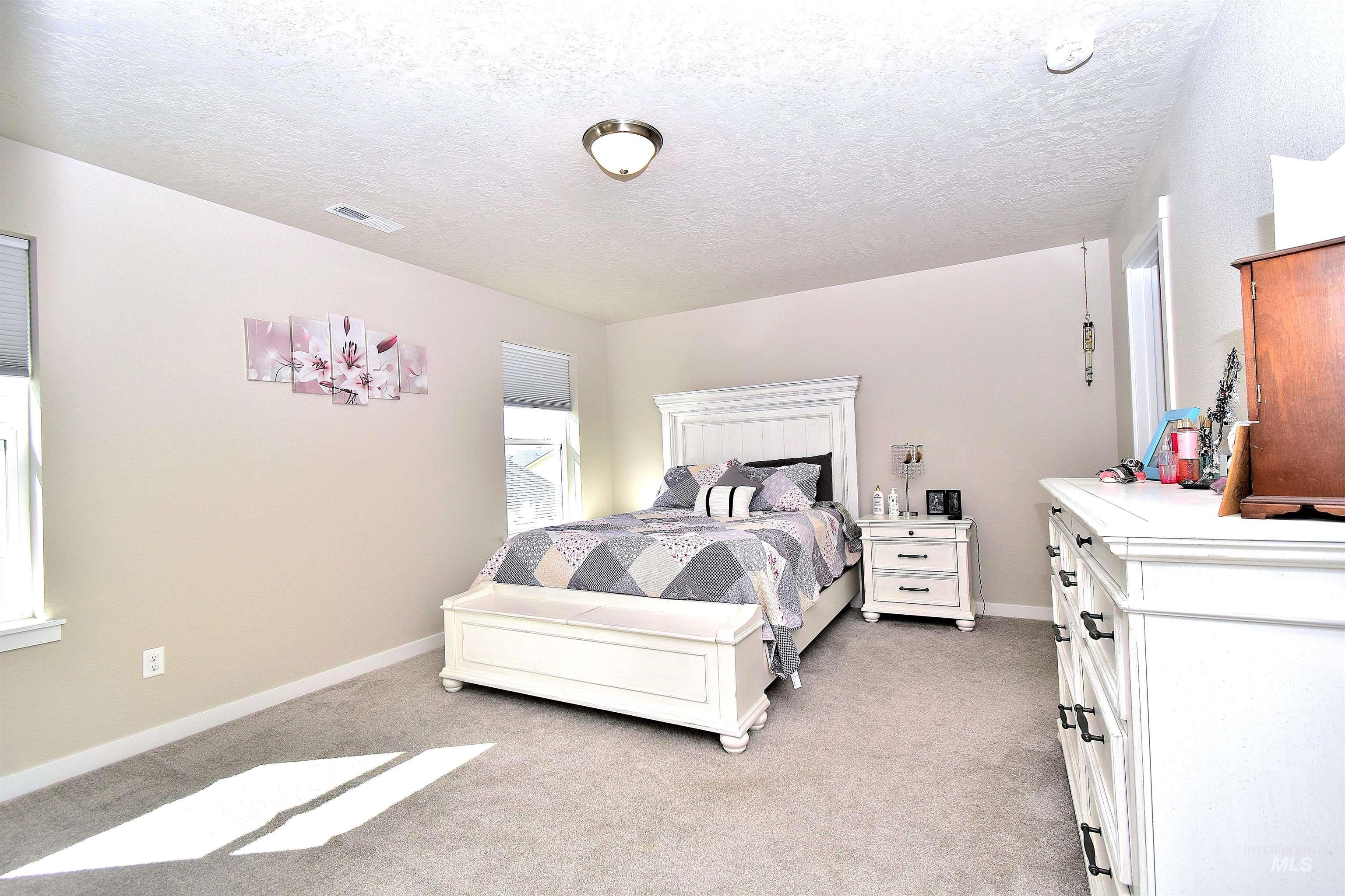 7622 S Sea Breeze Way Property Photo 18