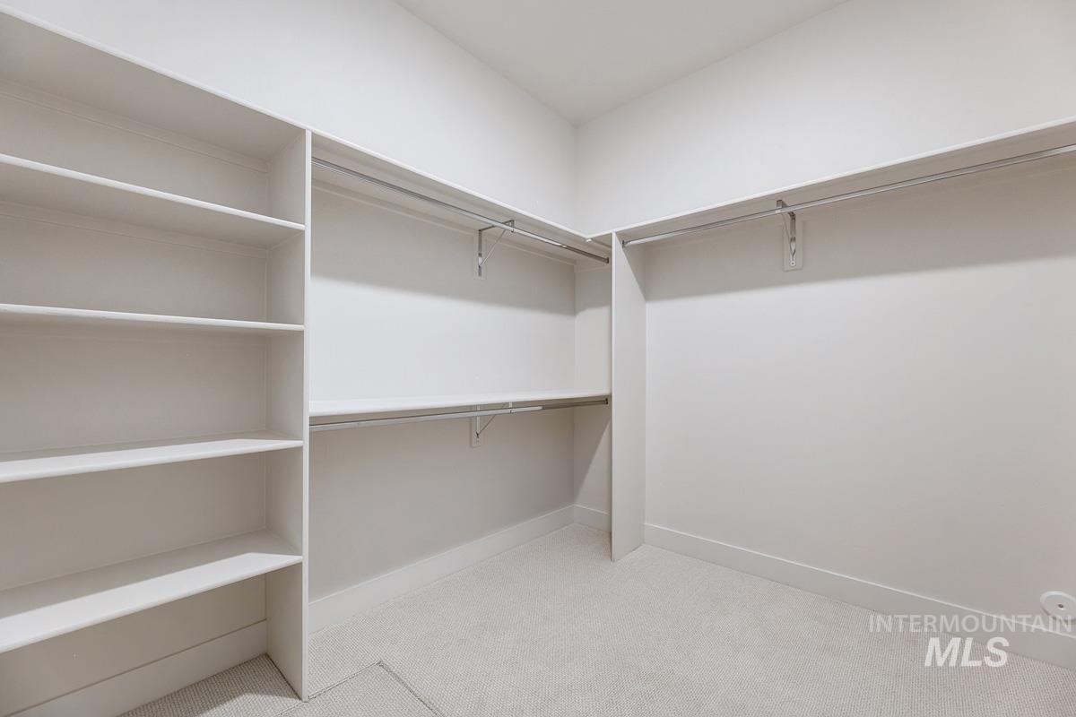14353 N Woodpecker Avenue Property Photo 23