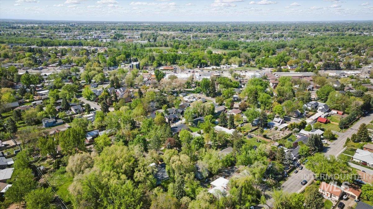 3012 N Tamarack Drive Property Photo 30