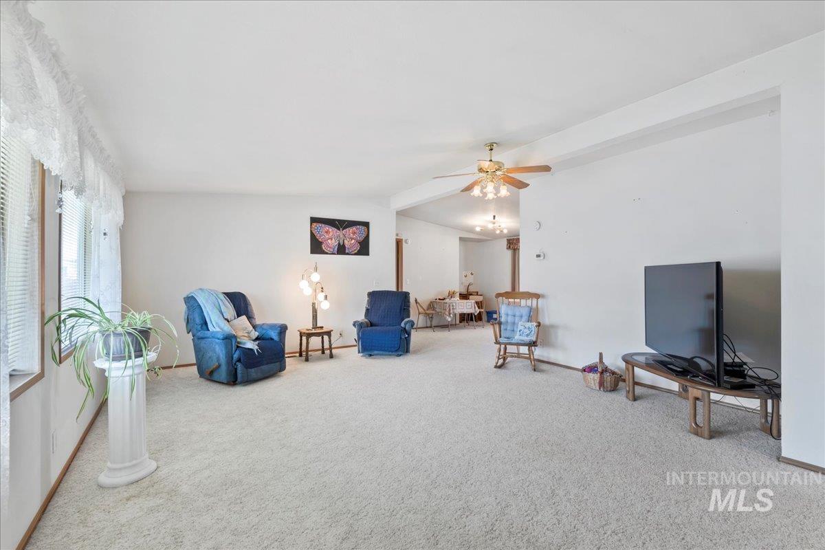 1907 W Flamingo Ave Unit 125 Property Photo 6