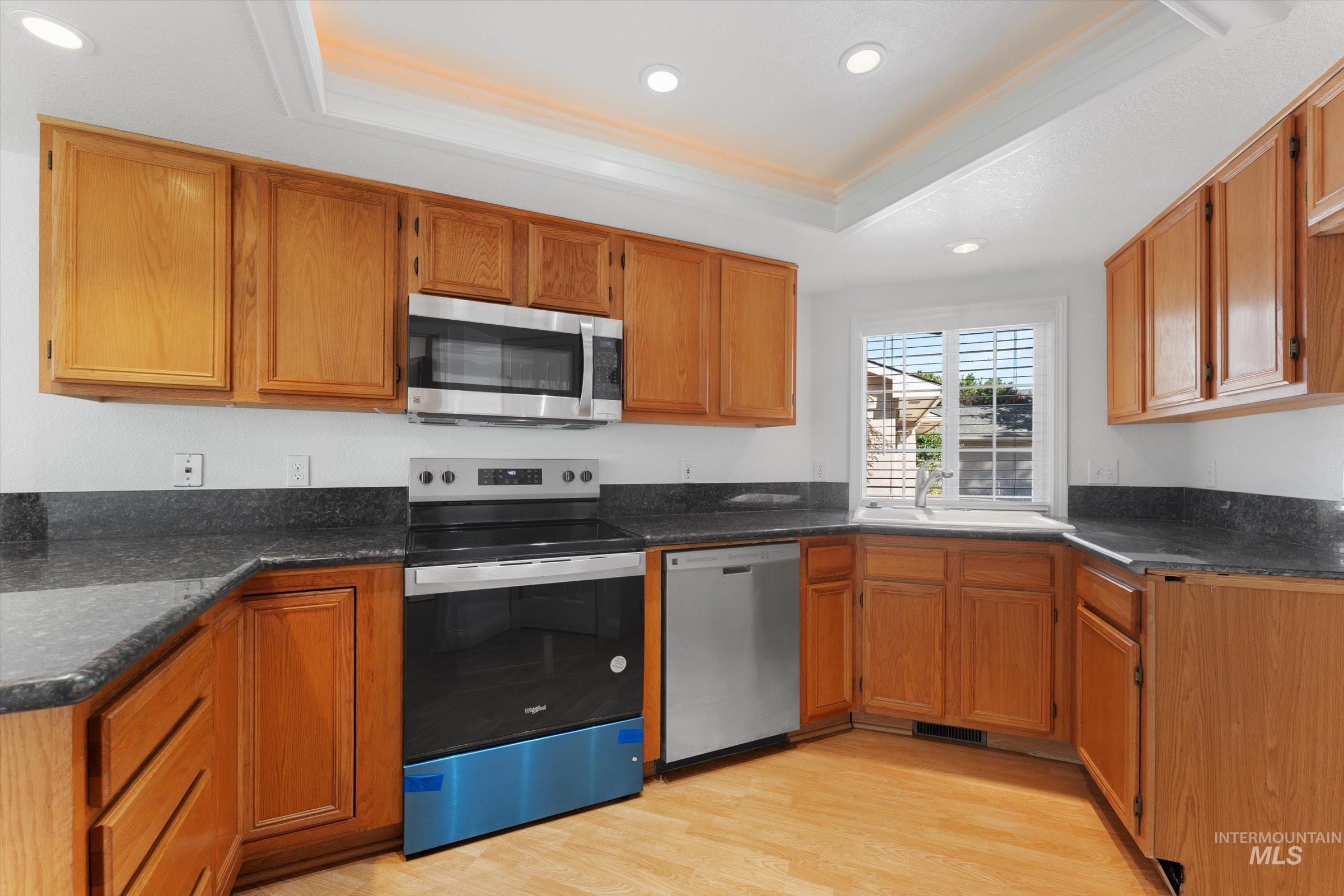 854 E Old Saybrook Ln Property Photo 8