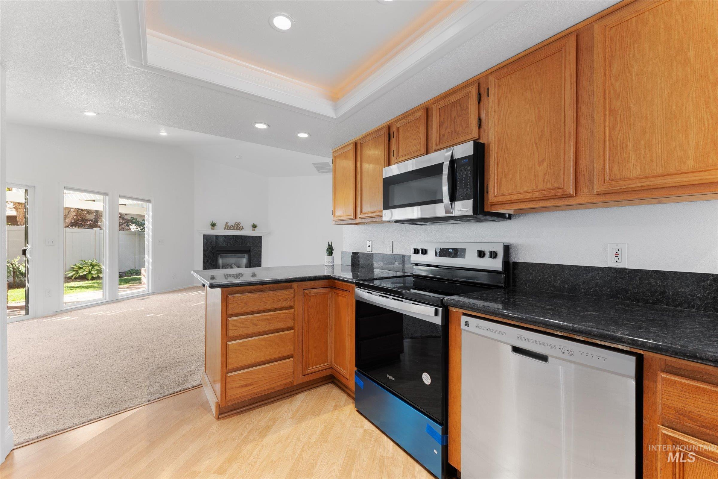 854 E Old Saybrook Ln Property Photo 9