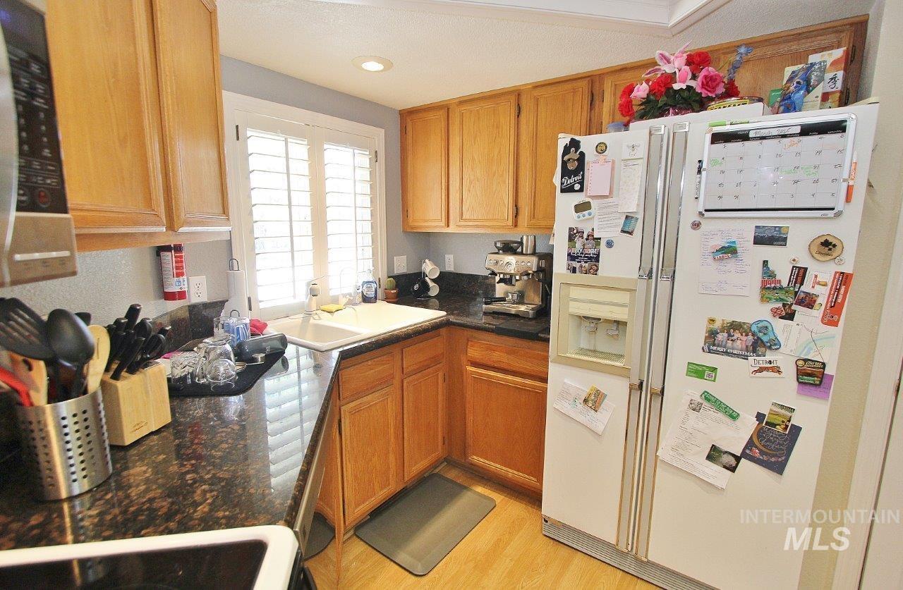 854 E Old Saybrook Ln Property Photo 10