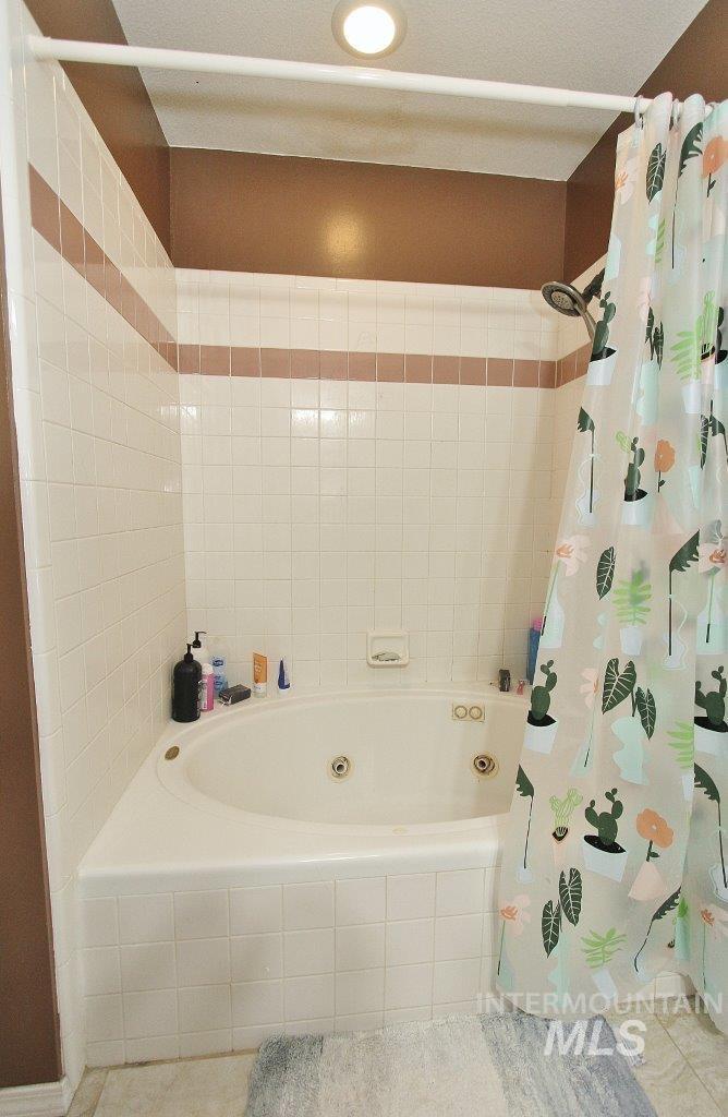 854 E Old Saybrook Ln Property Photo 14