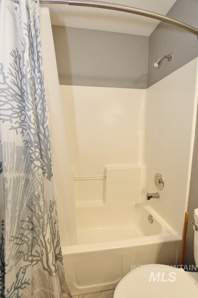 854 E Old Saybrook Ln Property Photo 18