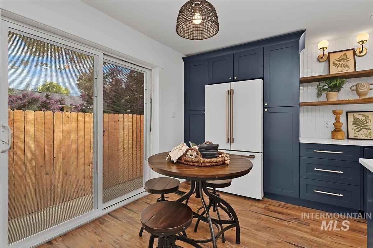 1309 W Melrose Street Property Photo 12