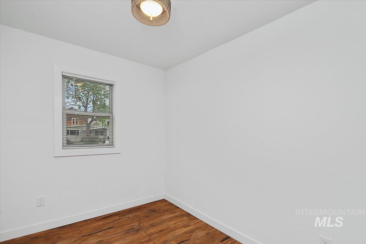 1309 W Melrose Street Property Photo 21