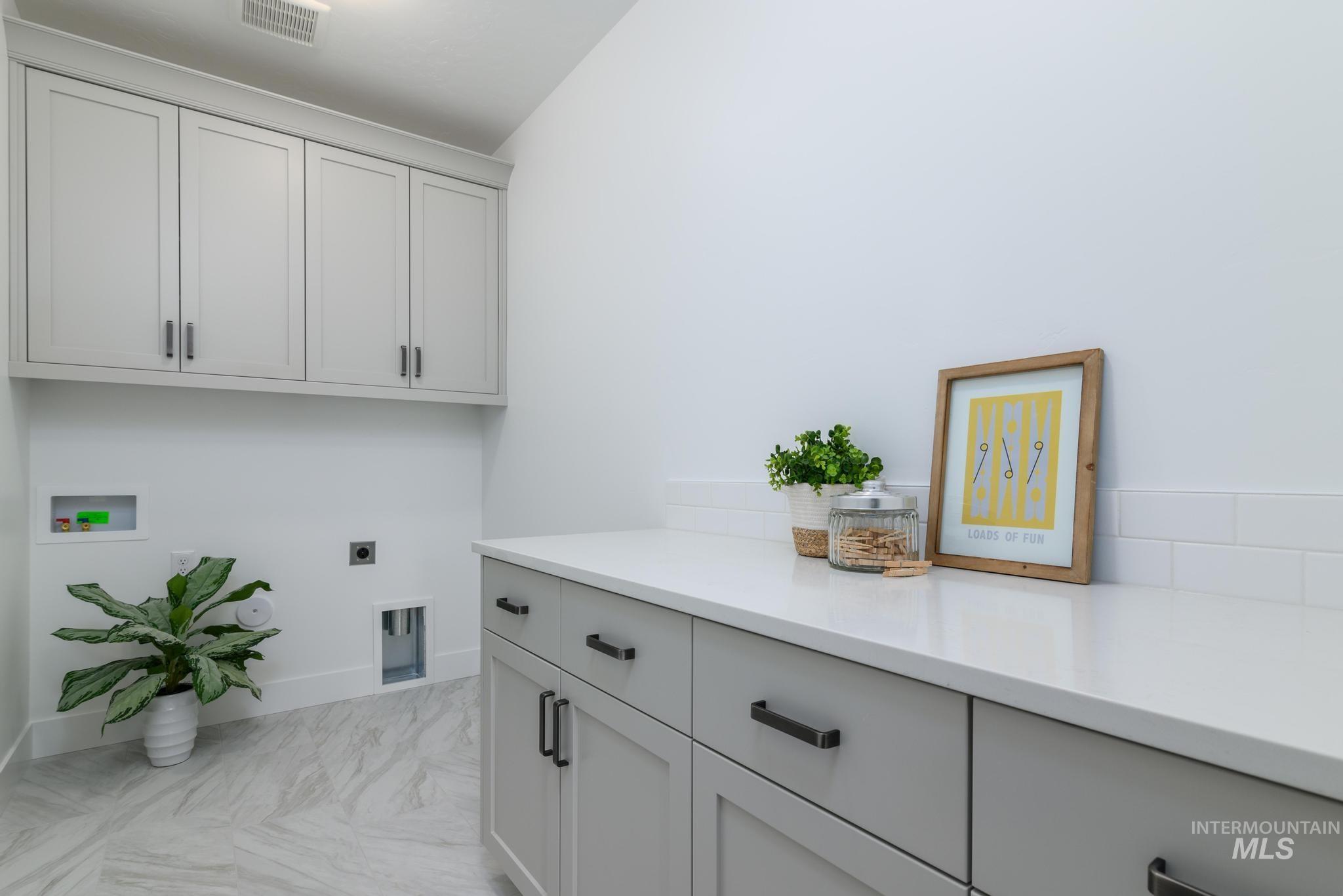 4724 E Pondera Dr Property Photo 10