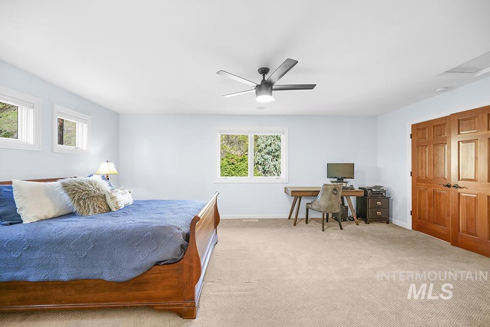 2478 E Warm Springs Ave Property Photo 16