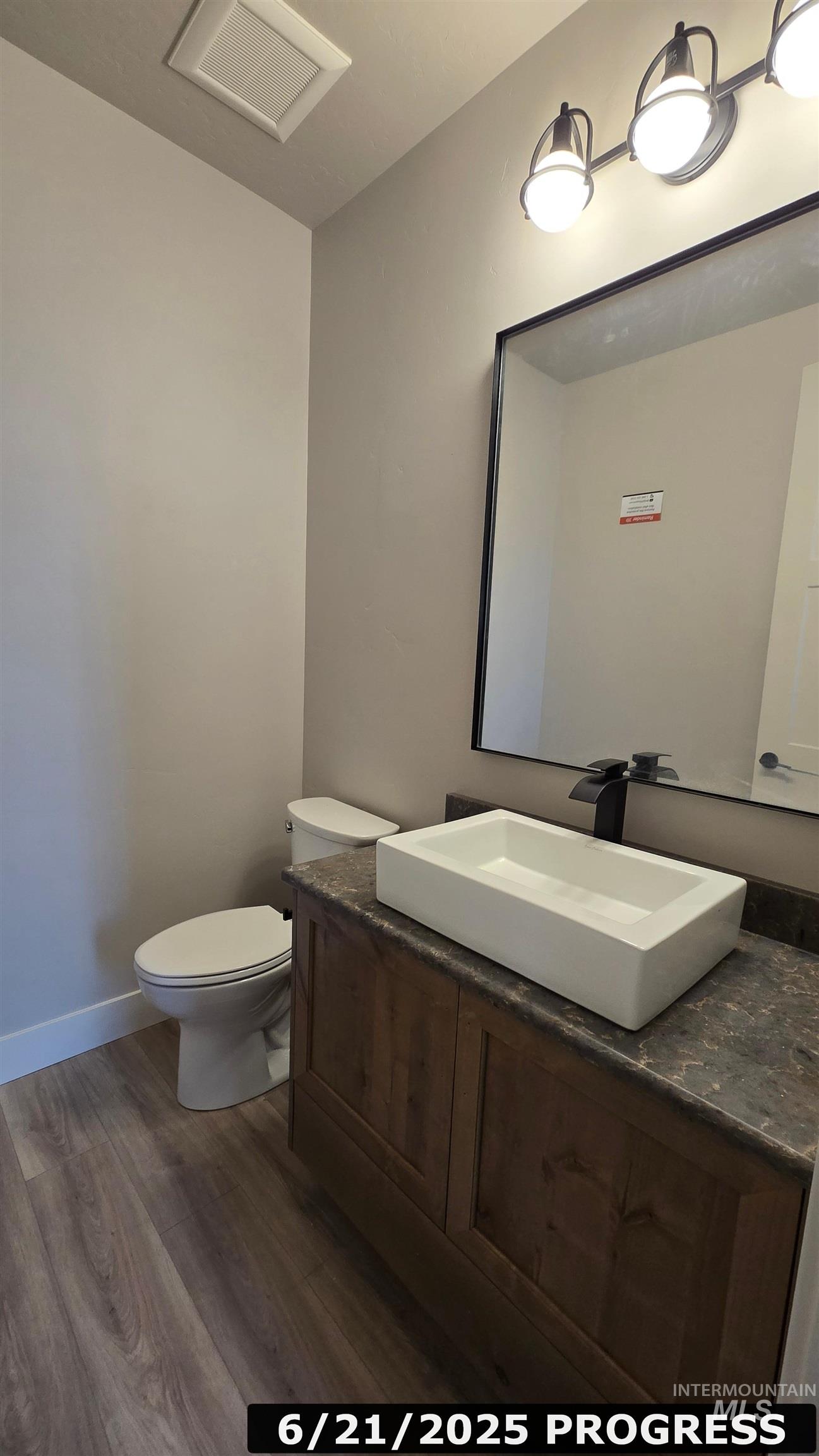 132 E Heliotrope Drive Property Photo 32