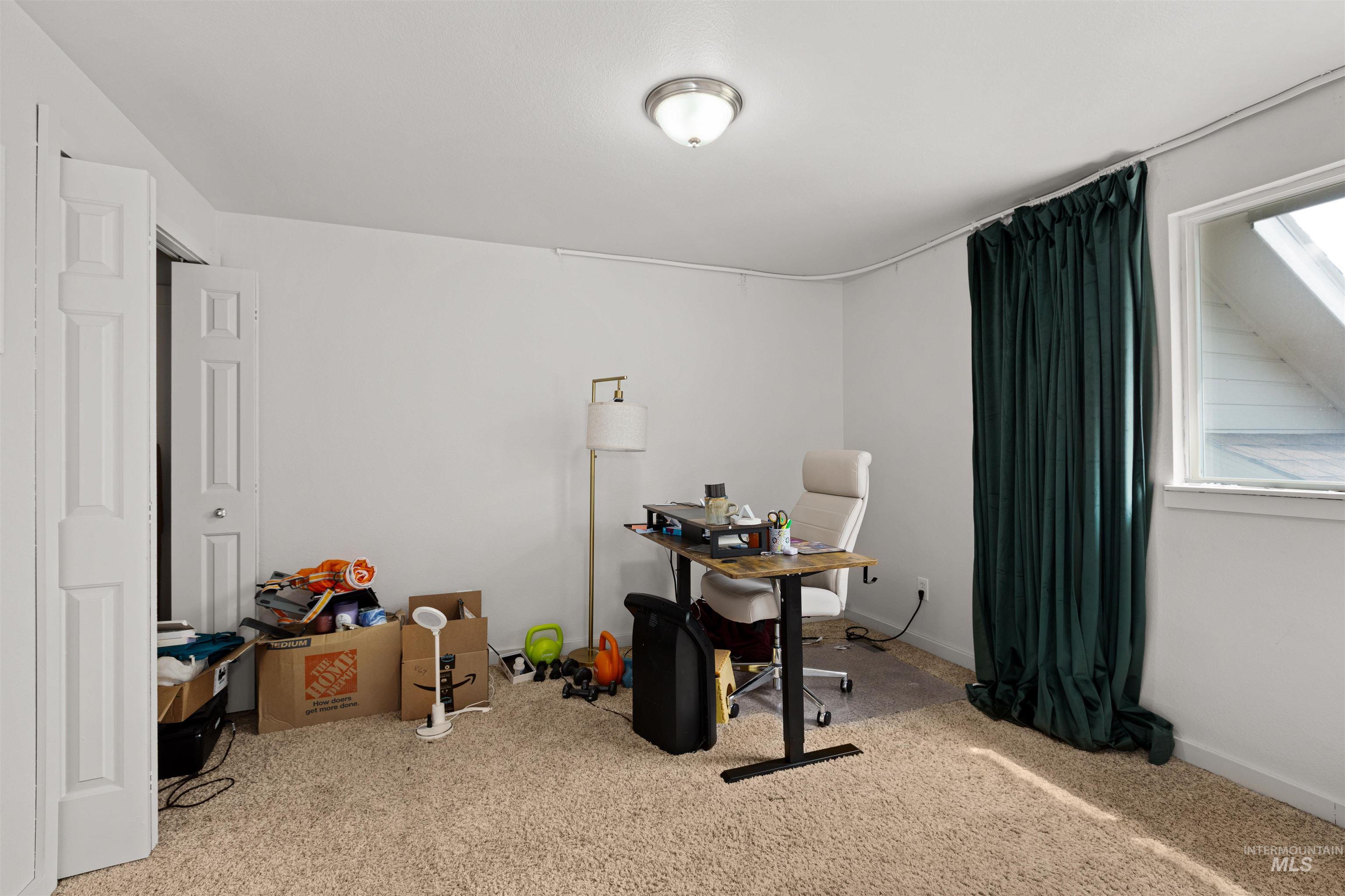 362 E Elwood Lane Property Photo 17