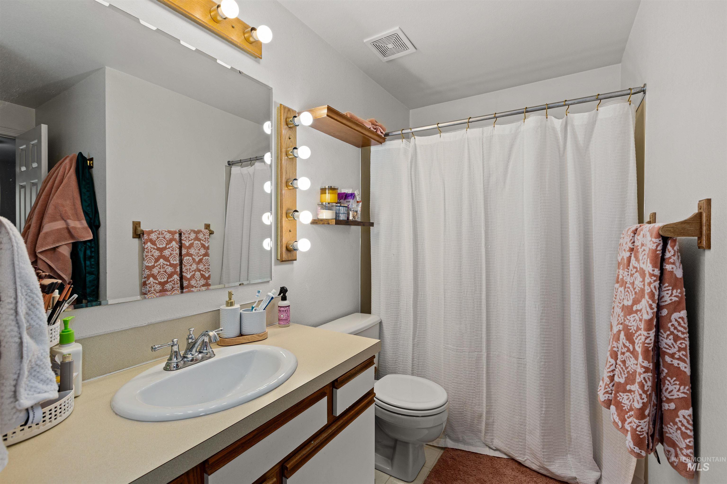 362 E Elwood Lane Property Photo 18