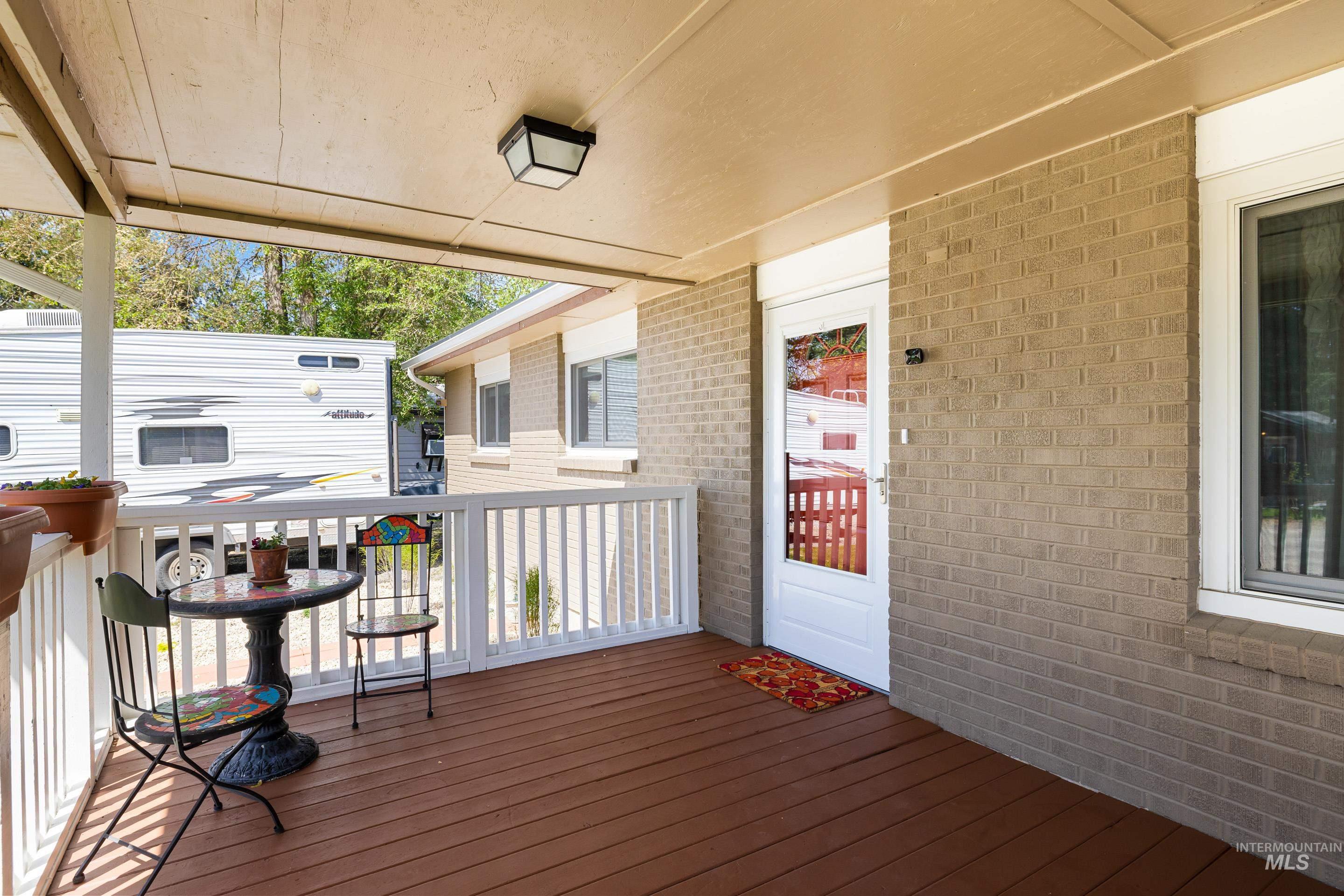 3510 W Lassen Property Photo 3