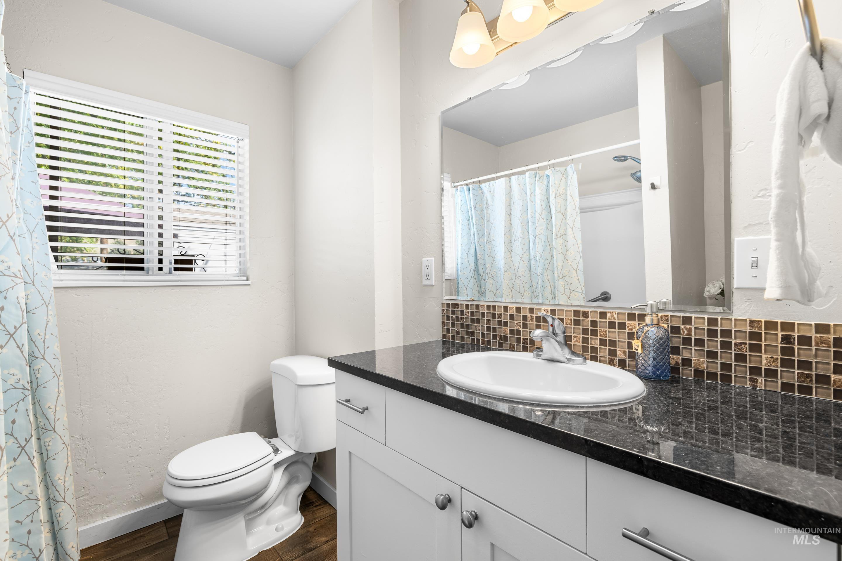 3510 W Lassen Property Photo 26