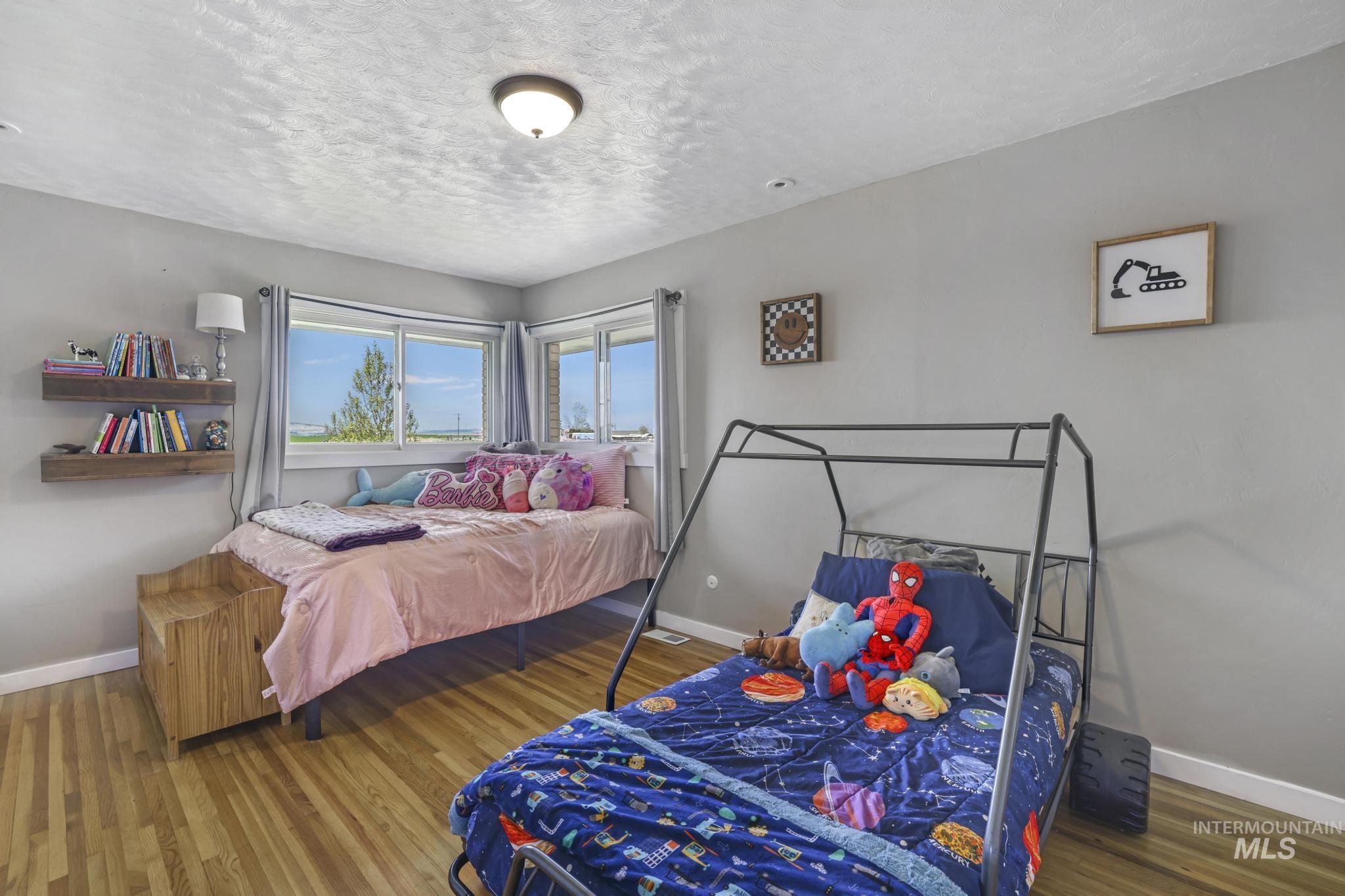 294 S 100 W Property Photo 10