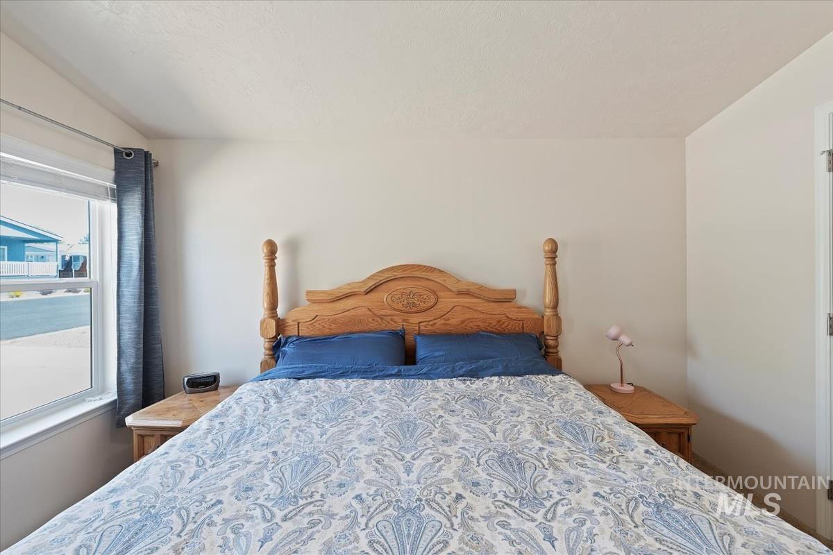 2187 E Blue Lake Ln Property Photo 16