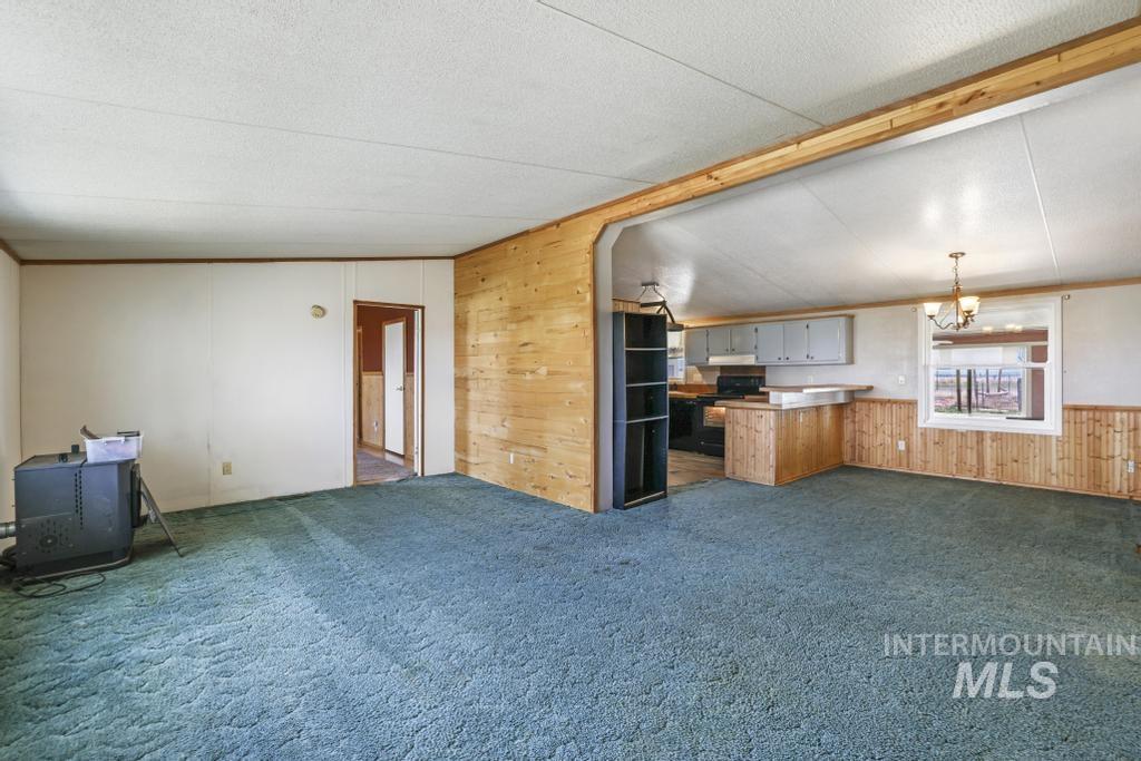 283 E 520 N Property Photo 6