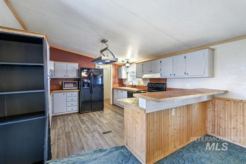 283 E 520 N Property Photo 11