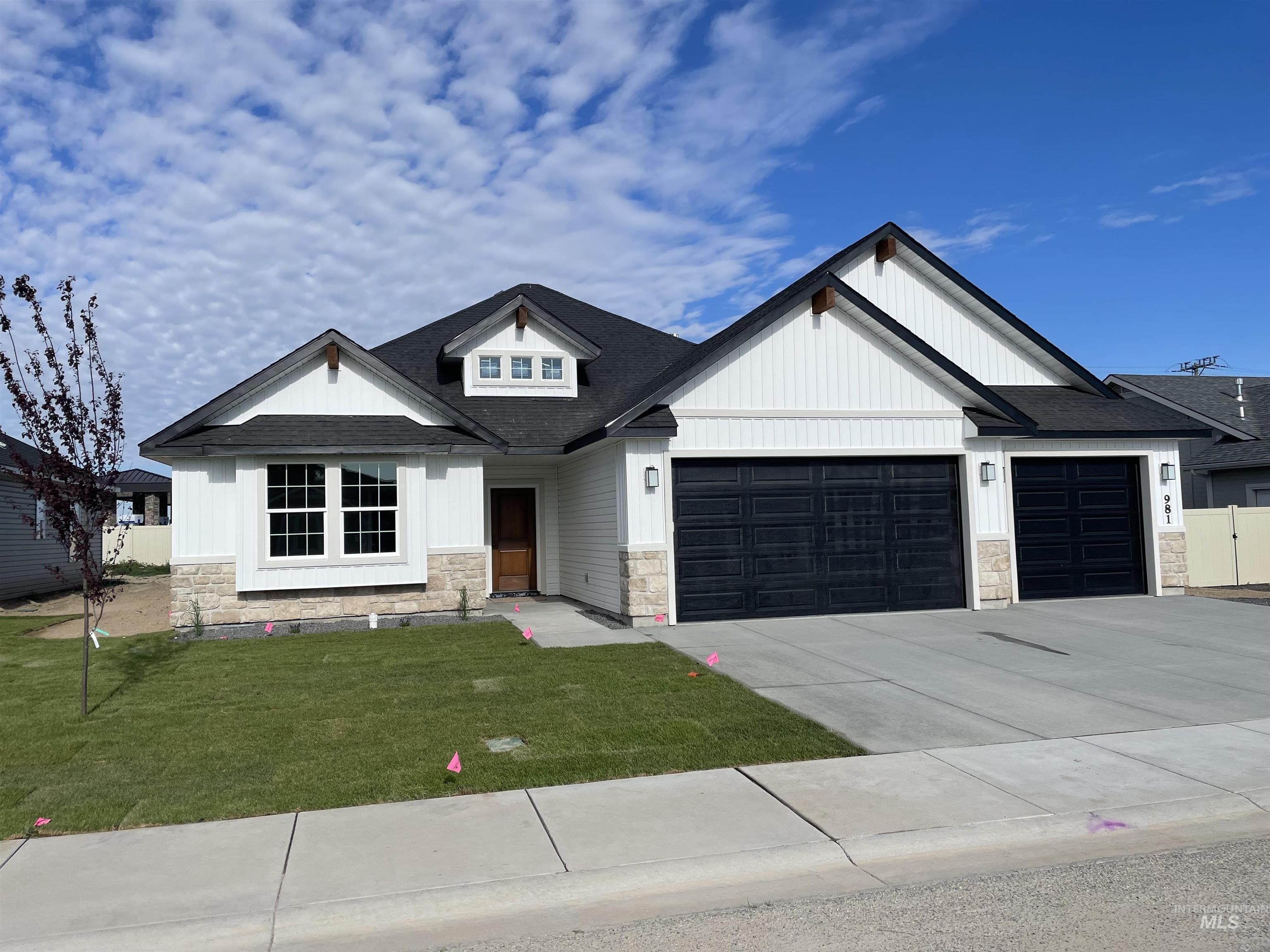 981 Kenbrook Loop Property Photo