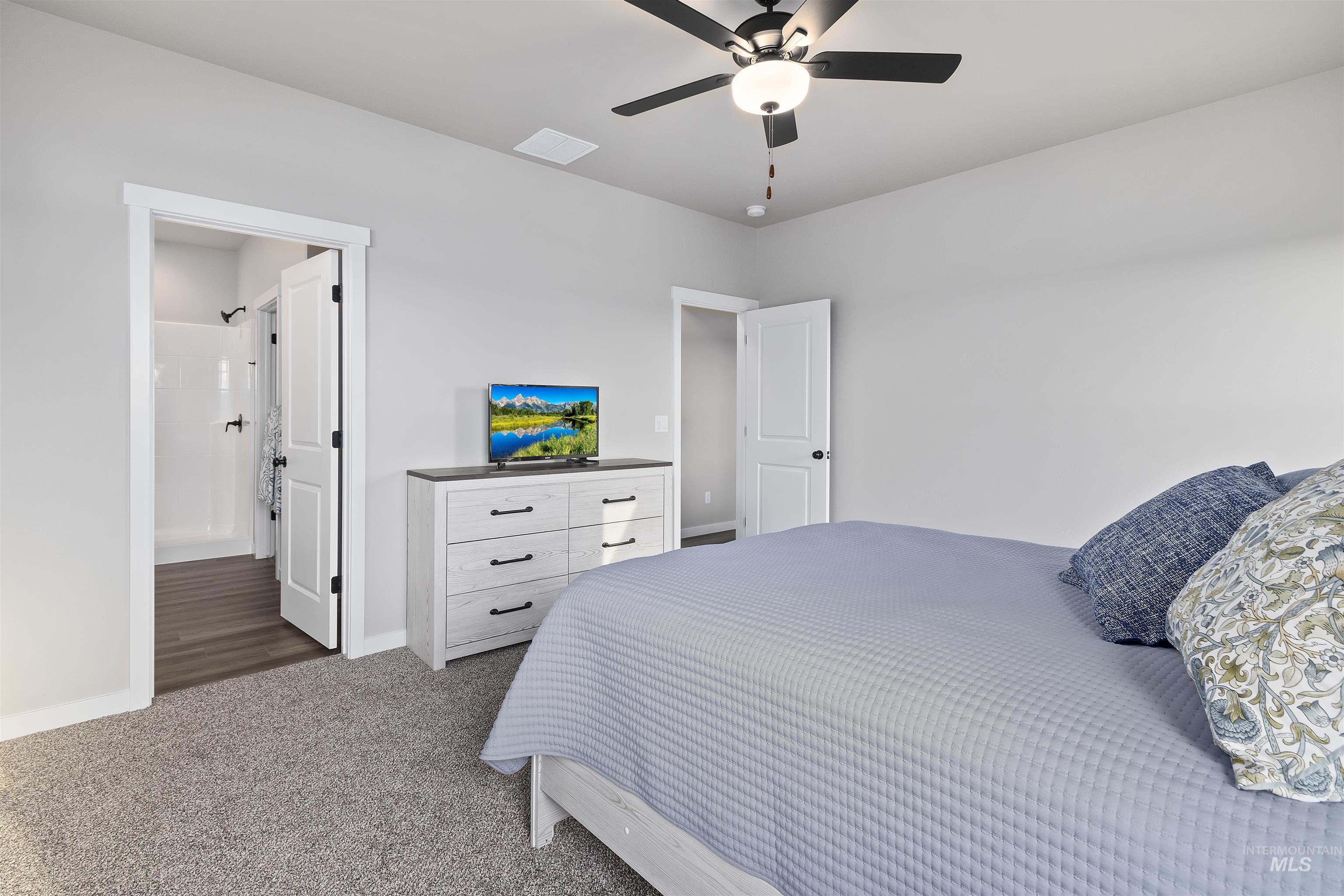 981 Kenbrook Loop Property Photo 13