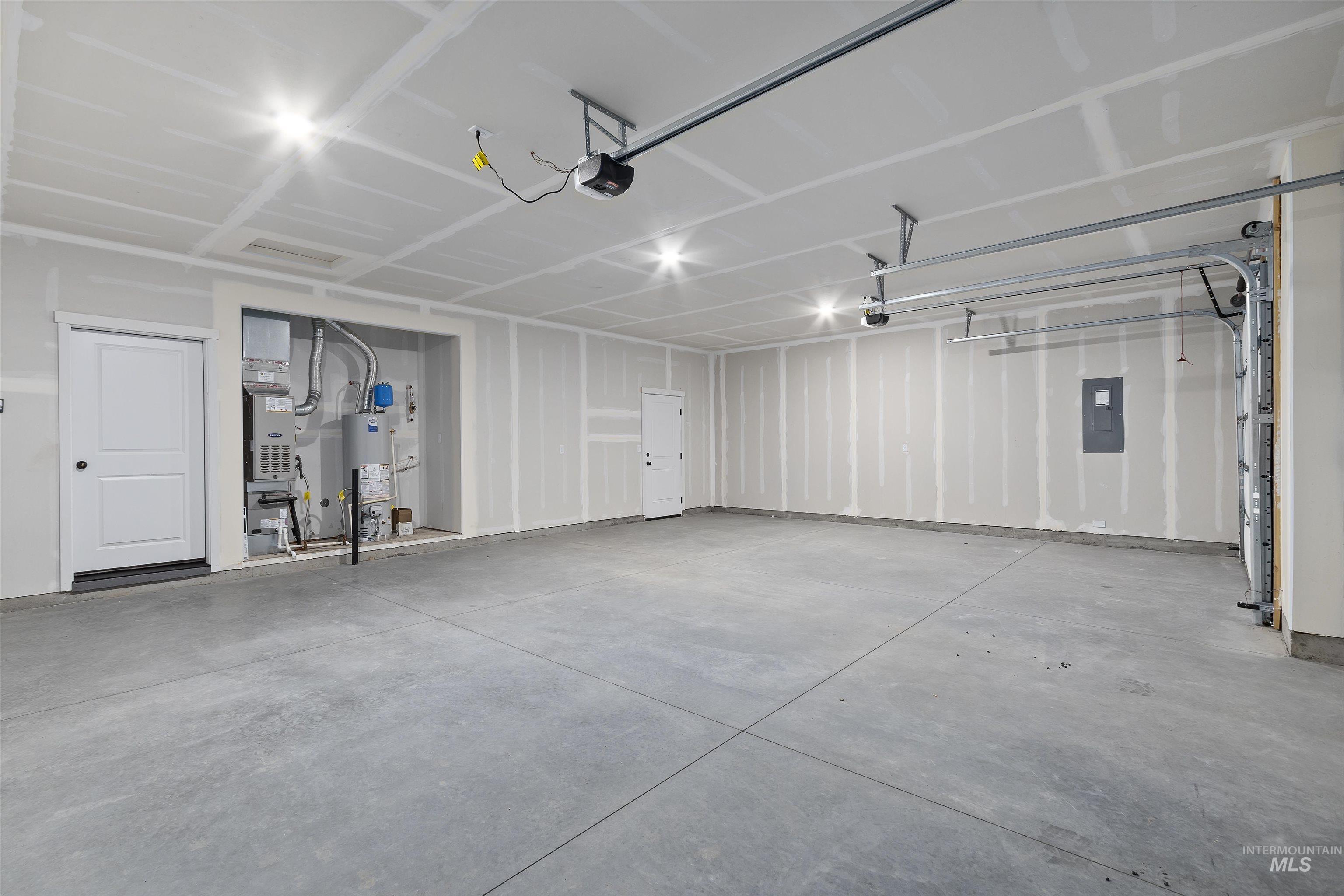 981 Kenbrook Loop Property Photo 21