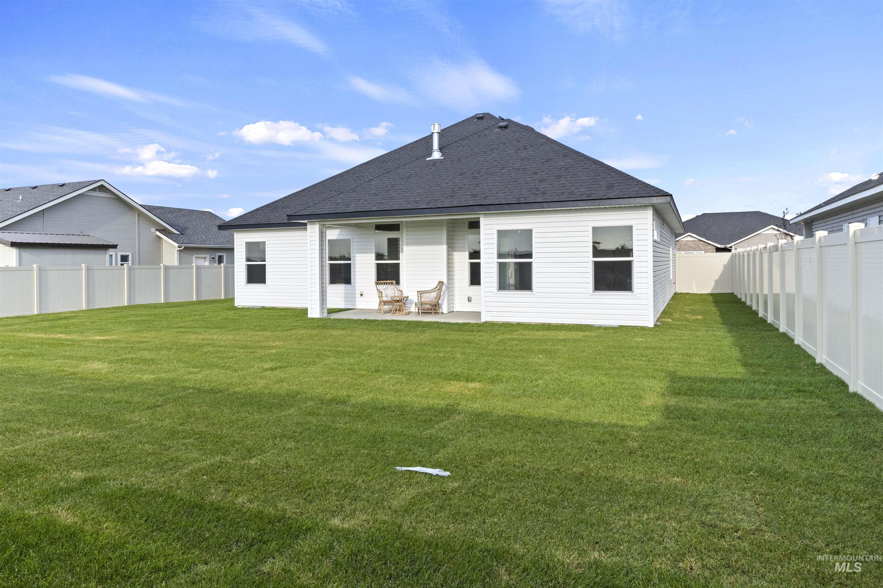 981 Kenbrook Loop Property Photo 24