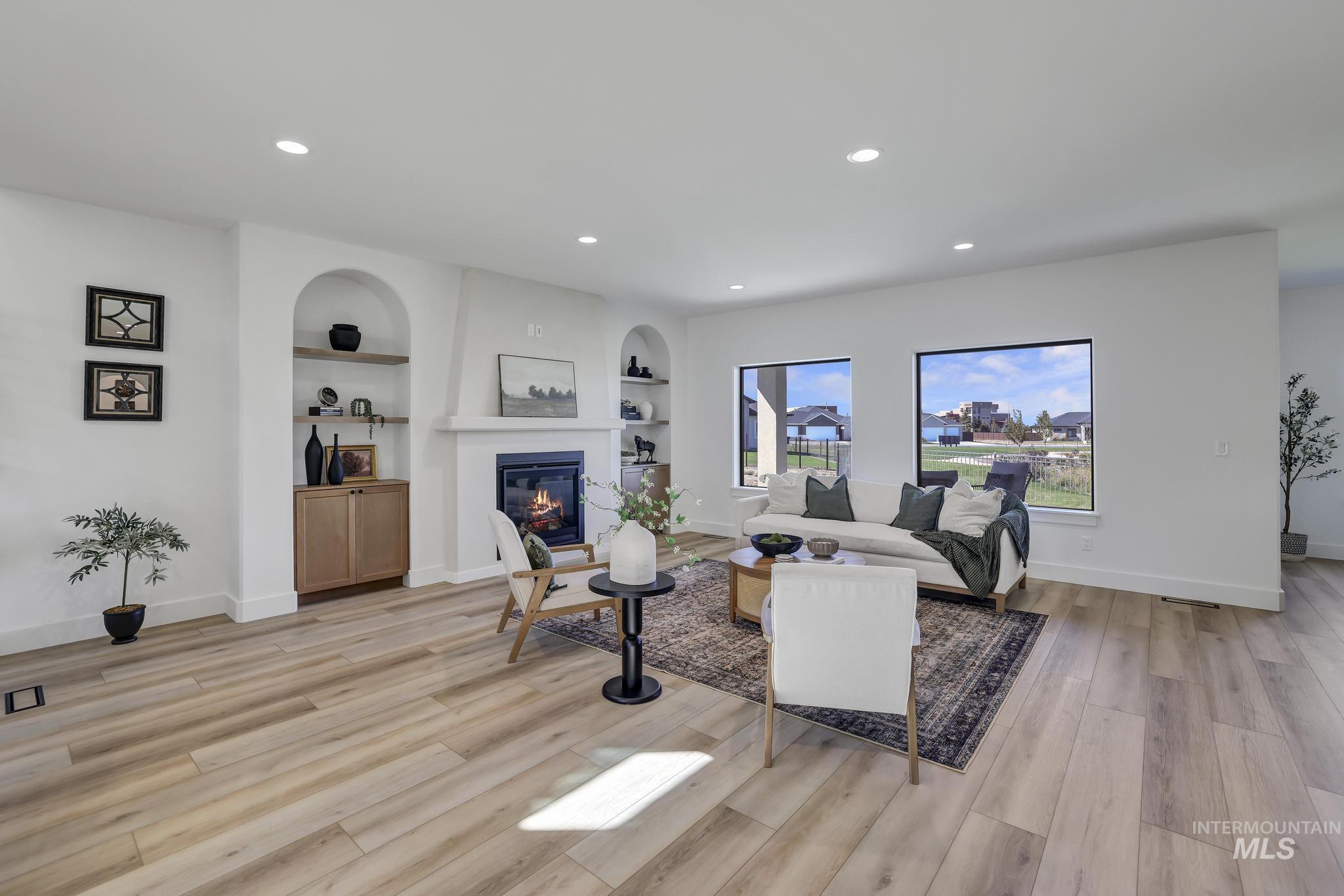 1567 Mary Alice Lake Way Property Photo 7