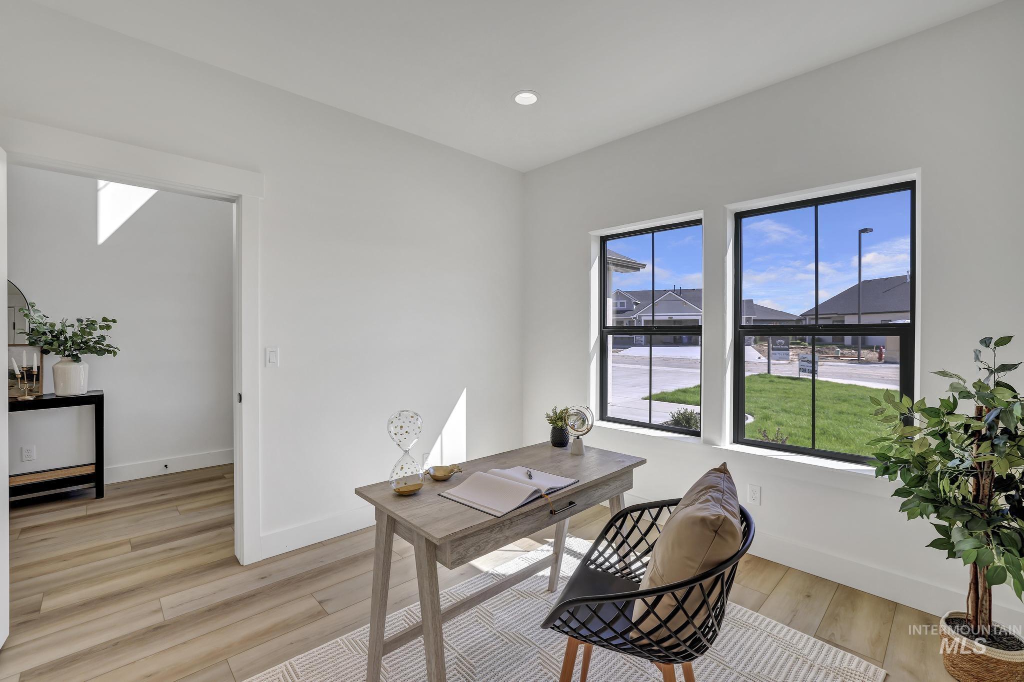 1567 Mary Alice Lake Way Property Photo 24